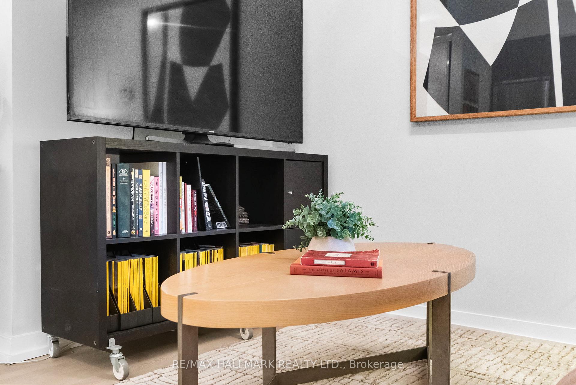 Photo 9 of Unit 61, 140 Broadview Avenue, Toronto, South Riverdale — HOMEH