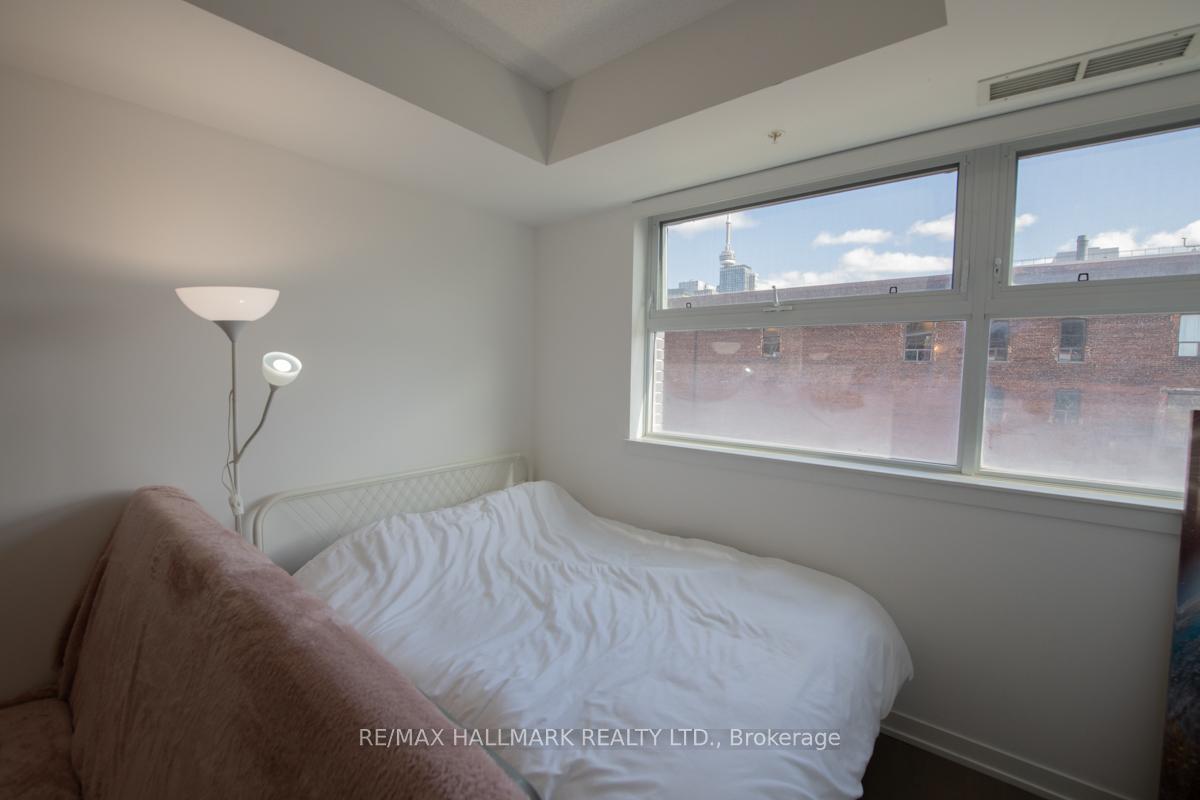 Photo 5 of Unit 602, 10 Willison Square, Toronto, Kensington-Chinatown — HOMEH
