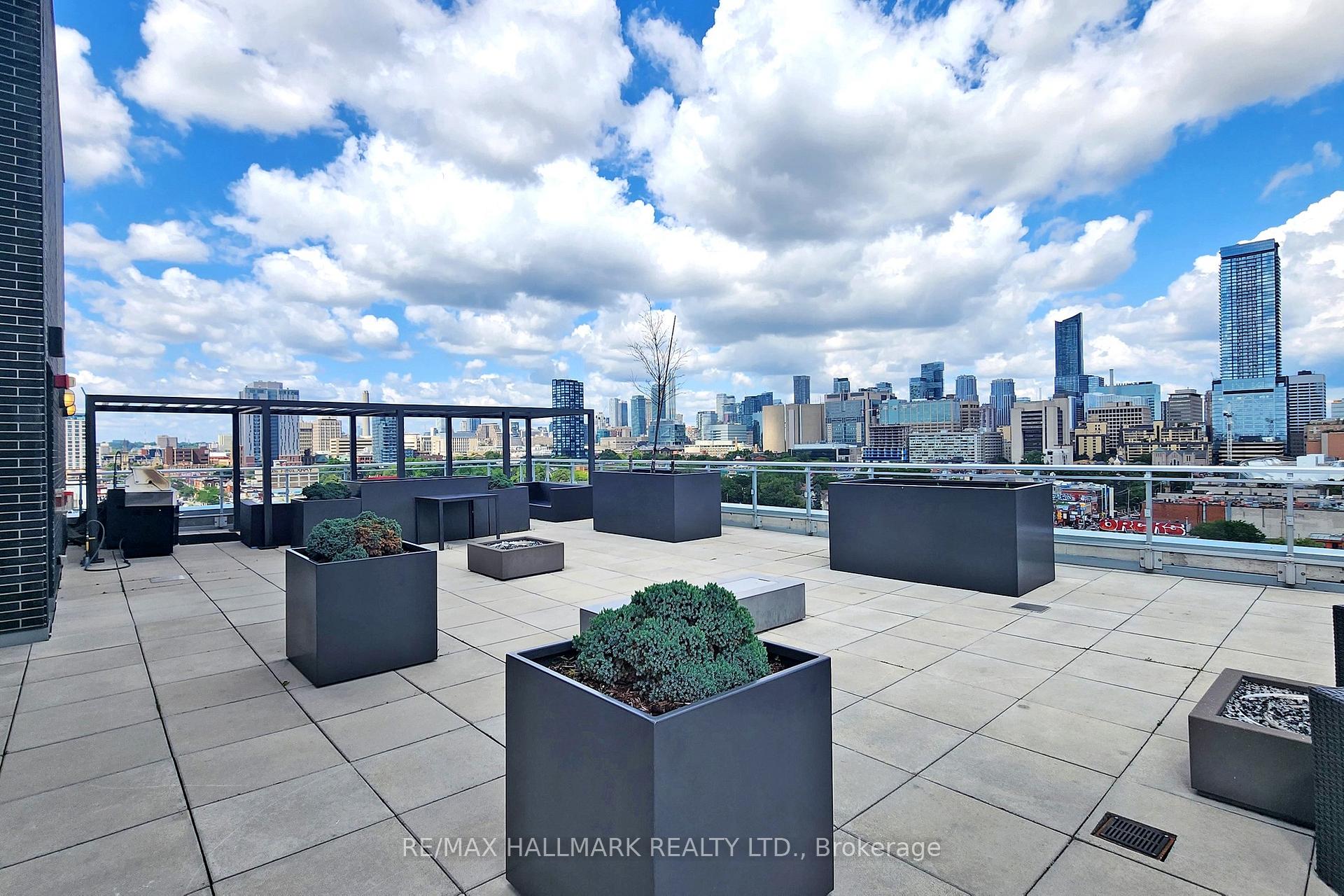 Photo 12 of Unit 602, 10 Willison Square, Toronto, Kensington-Chinatown — HOMEH