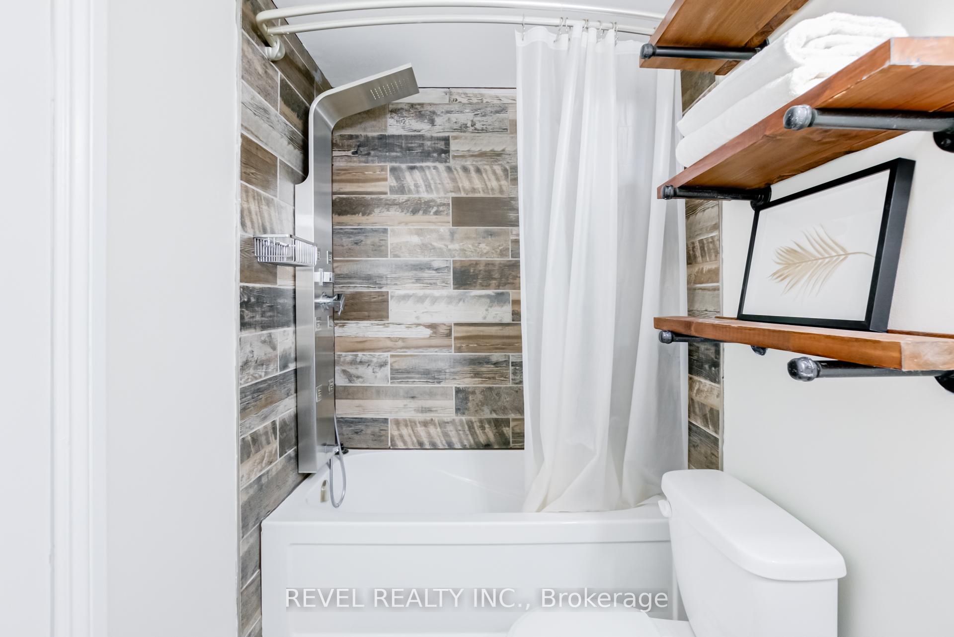 Photo 32 of Unit 18, 246 Tupper Boulevard, New Tecumseth, Alliston — HOMEH