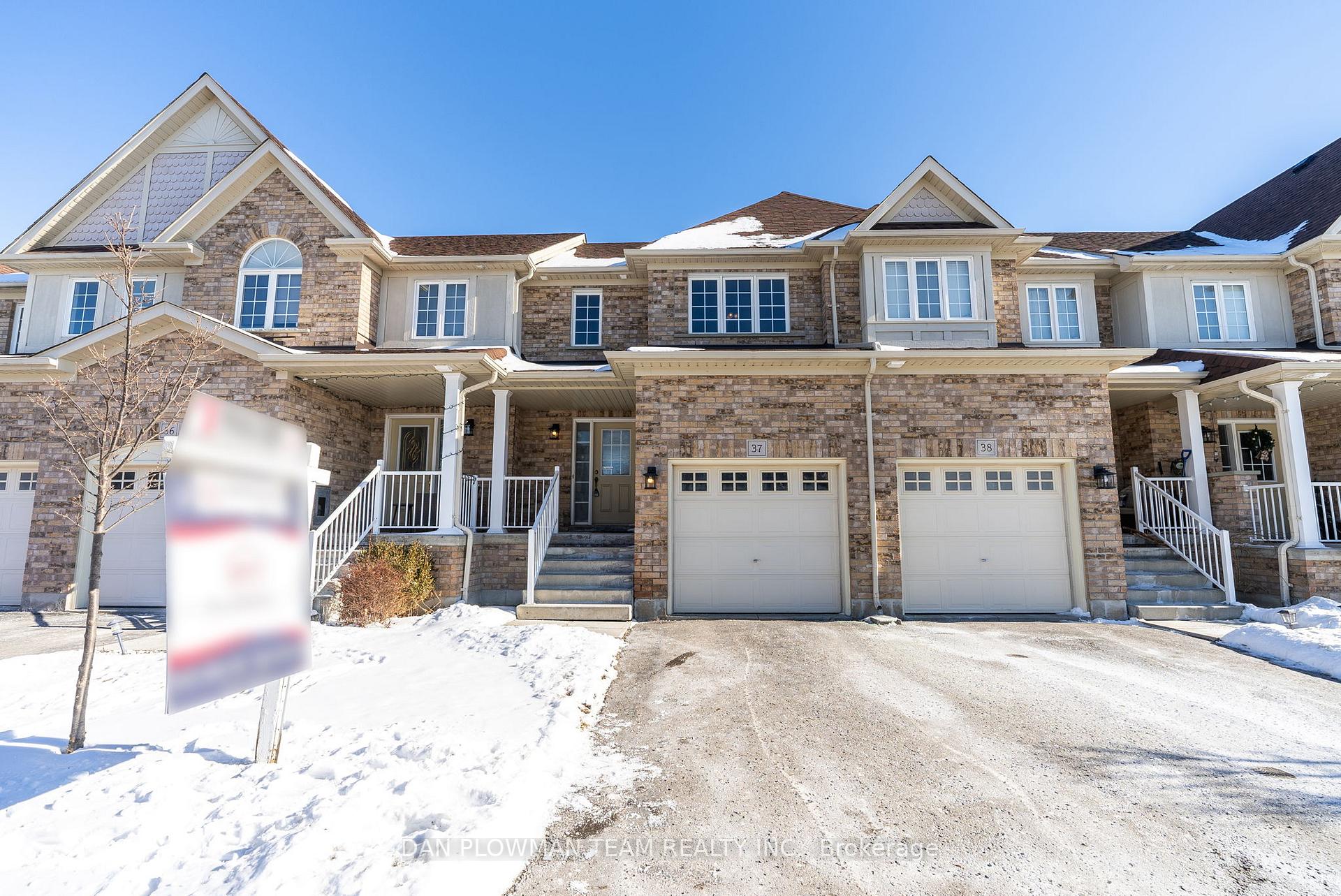 Photo 2 of Unit 37, 1087 Ormond Drive, Oshawa, Samac — HOMEH