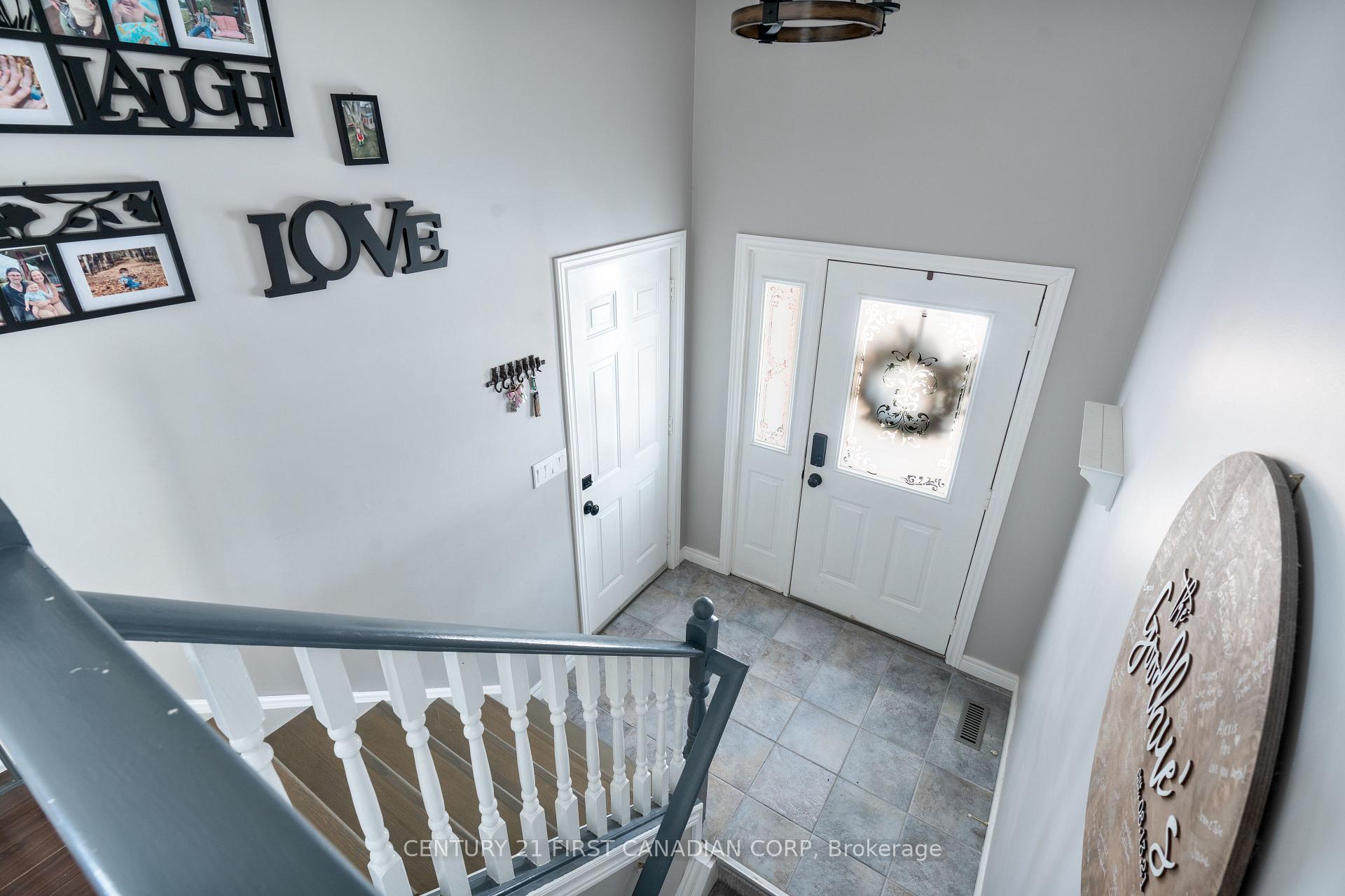 Photo 3 of 240 Margaret Street, Dutton/Dunwich, Dutton — HOMEH