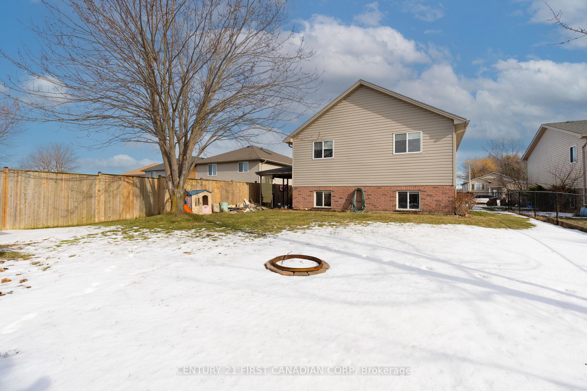 Photo 30 of 240 Margaret Street, Dutton/Dunwich, Dutton — HOMEH