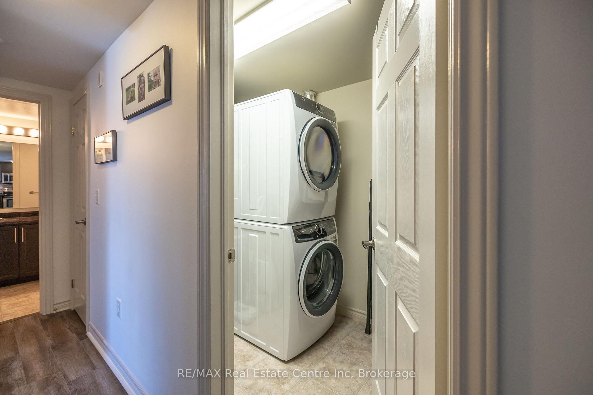 Photo 14 of Unit 111, 45 Kingsbury Square, Guelph, Pineridge/Westminster Woods — HOMEH
