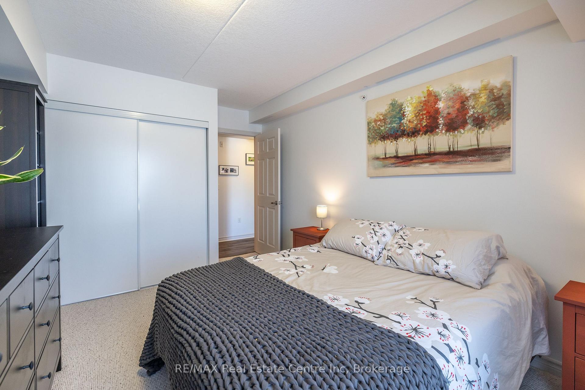 Photo 22 of Unit 111, 45 Kingsbury Square, Guelph, Pineridge/Westminster Woods — HOMEH