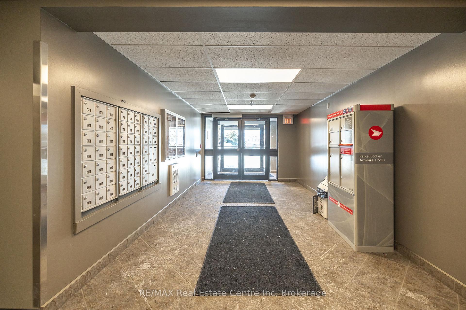 Photo 23 of Unit 111, 45 Kingsbury Square, Guelph, Pineridge/Westminster Woods — HOMEH