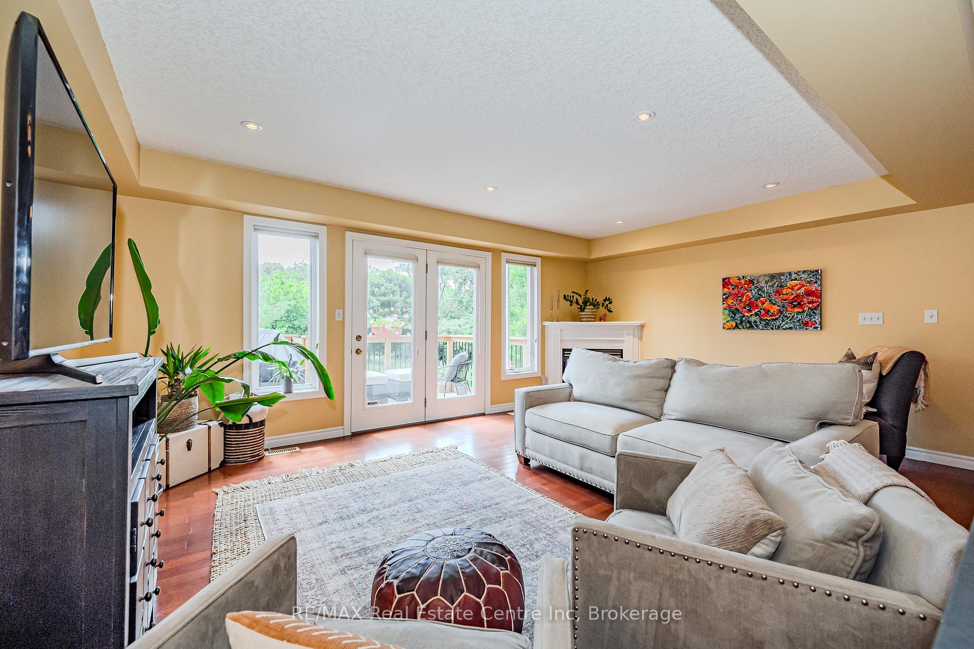 Photo 9 of Unit 67, 165 Terraview Crescent, Guelph, Kortright West — HOMEH