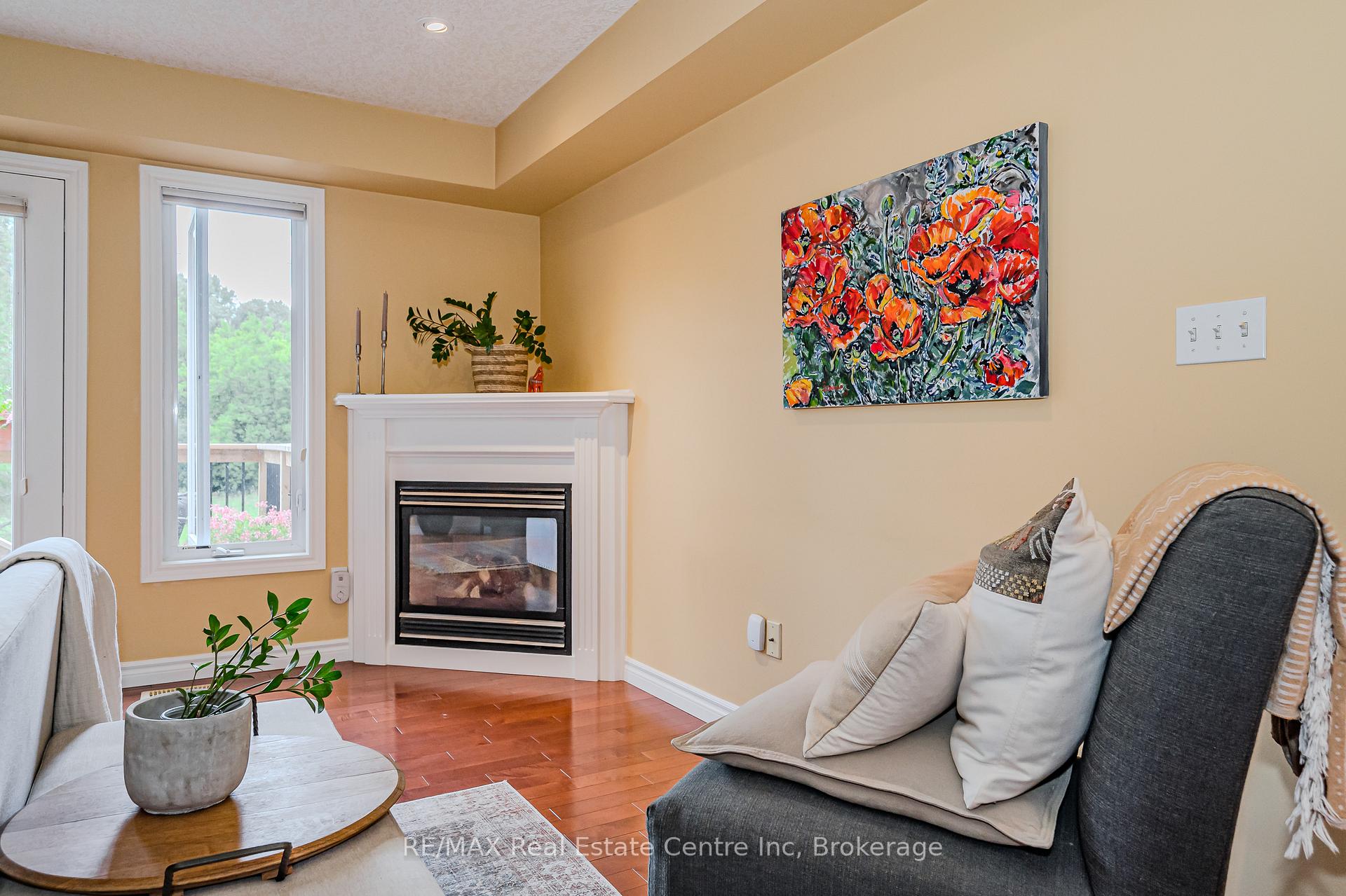 Photo 12 of Unit 67, 165 Terraview Crescent, Guelph, Kortright West — HOMEH