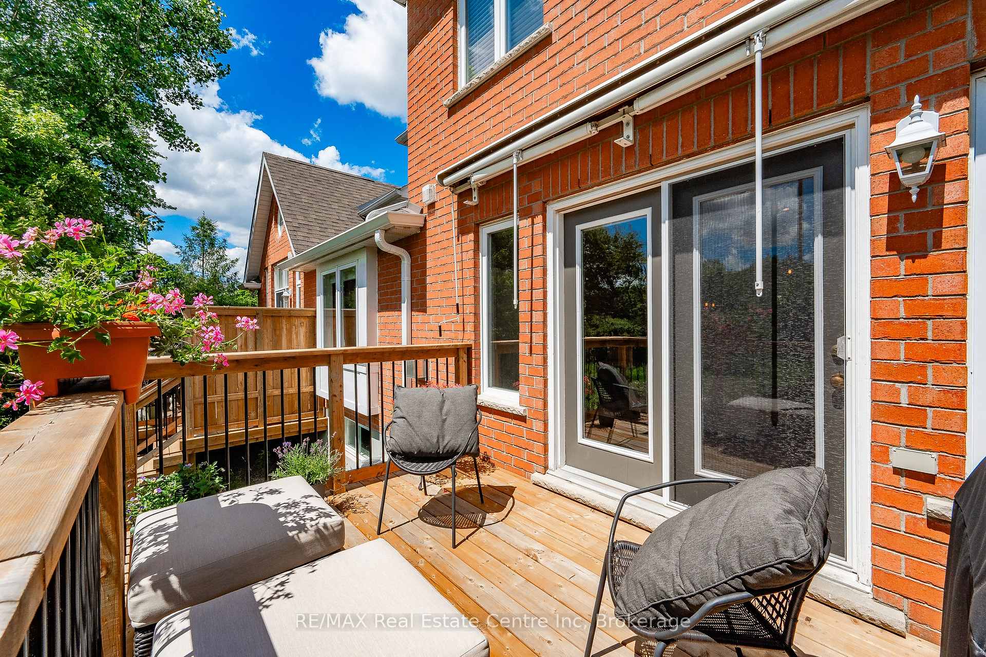 Photo 33 of Unit 67, 165 Terraview Crescent, Guelph, Kortright West — HOMEH