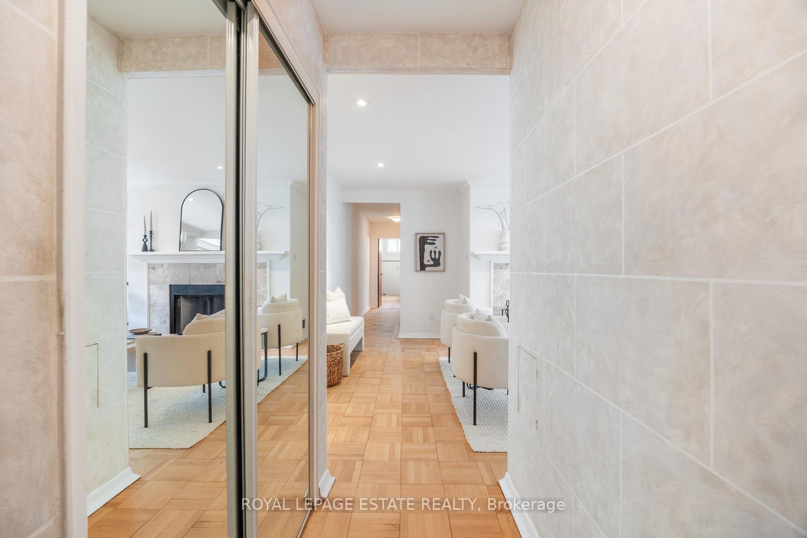 Photo 12 of Unit 4, 21 Benlamond Avenue, Toronto, East End-Danforth — HOMEH