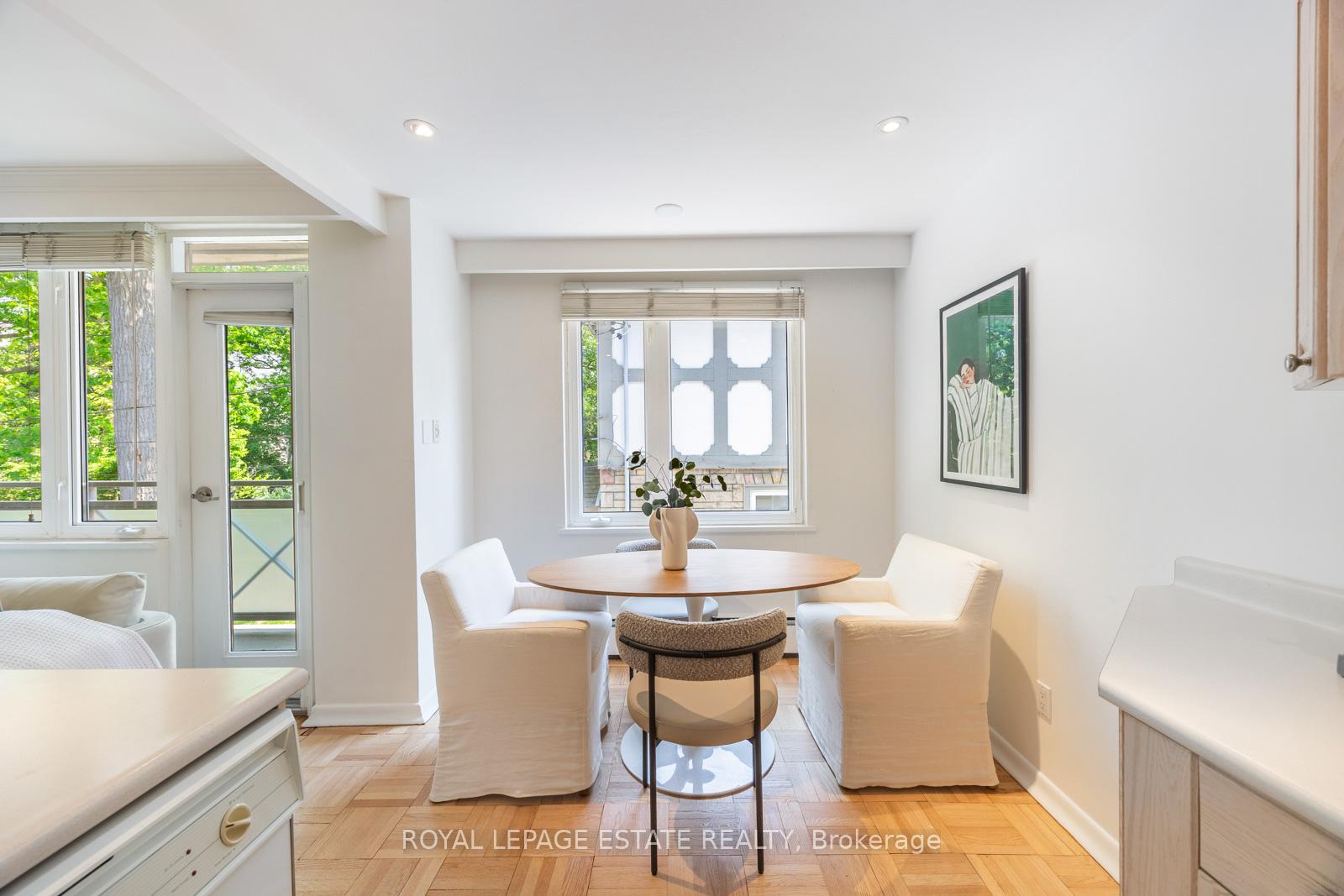 Photo 27 of Unit 4, 21 Benlamond Avenue, Toronto, East End-Danforth — HOMEH
