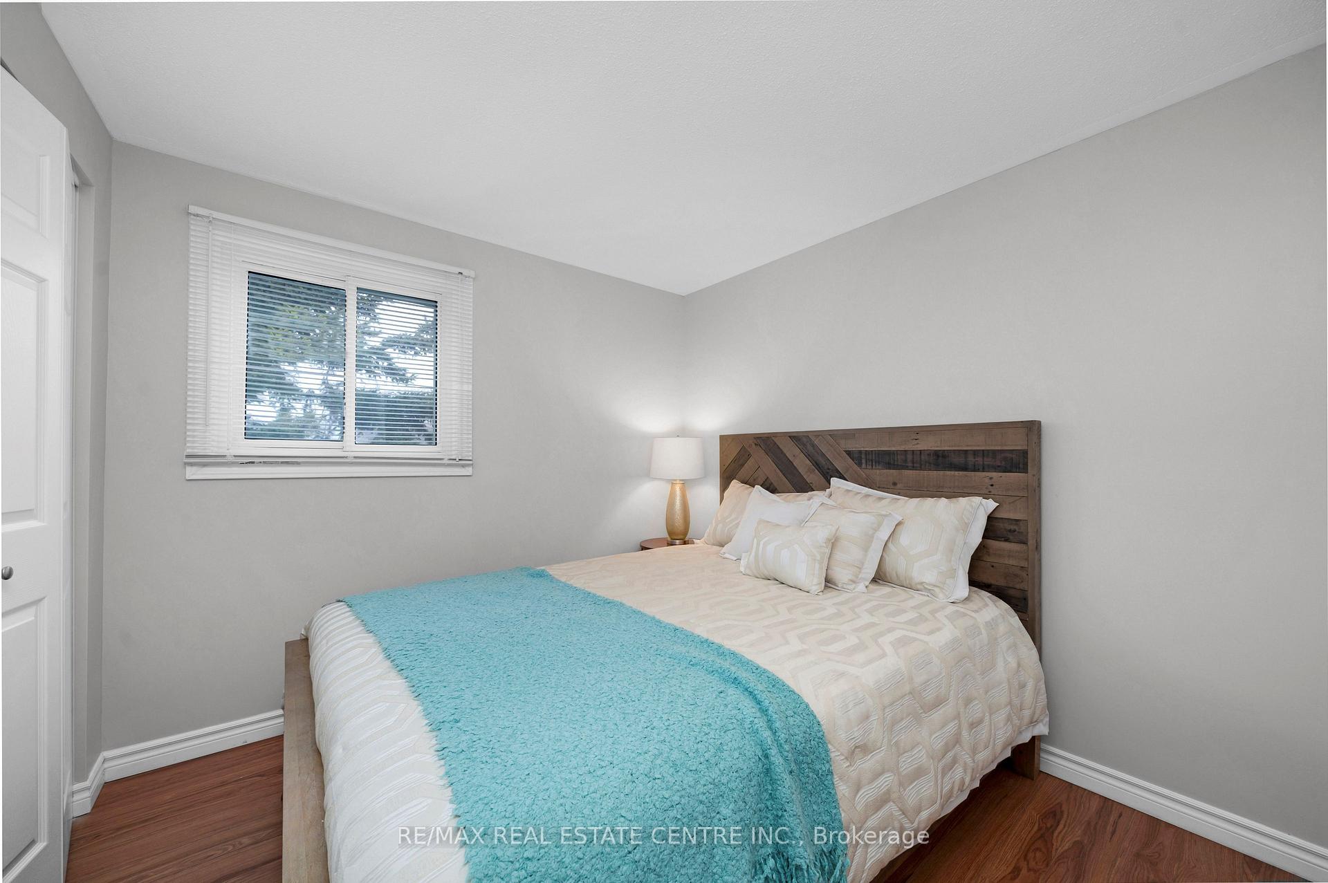 Photo 8 of Unit 7, 700 Paisley Road, Guelph, Willow West/Sugarbush/West Acres — HOMEH