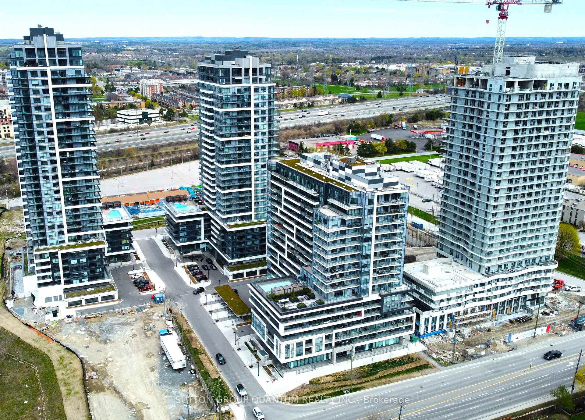 Front of Unit 604, 1480 Bayly Street