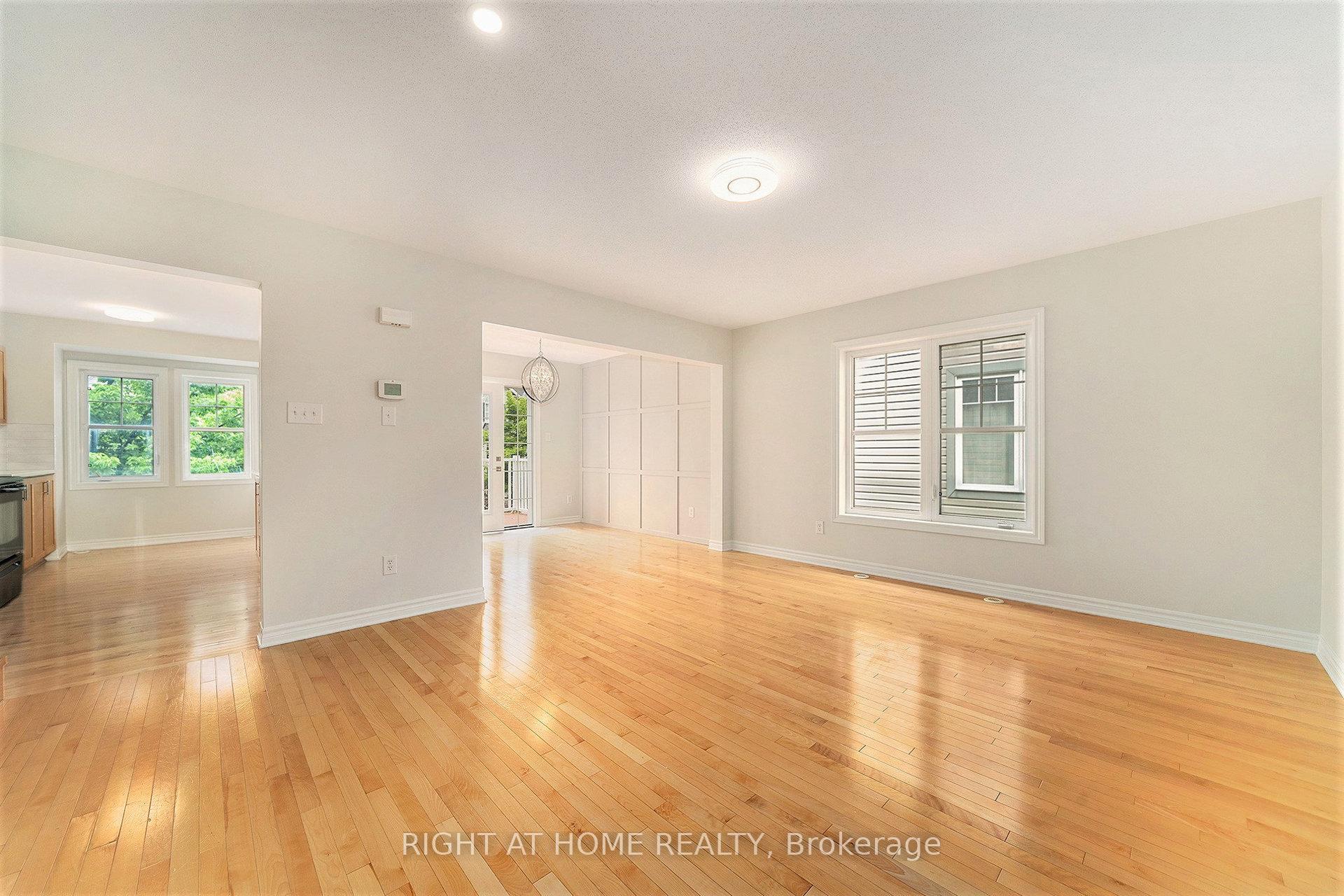 Photo 6 of 1558 Haydon Circle N, Ottawa, Barrhaven - Heritage Park — HOMEH