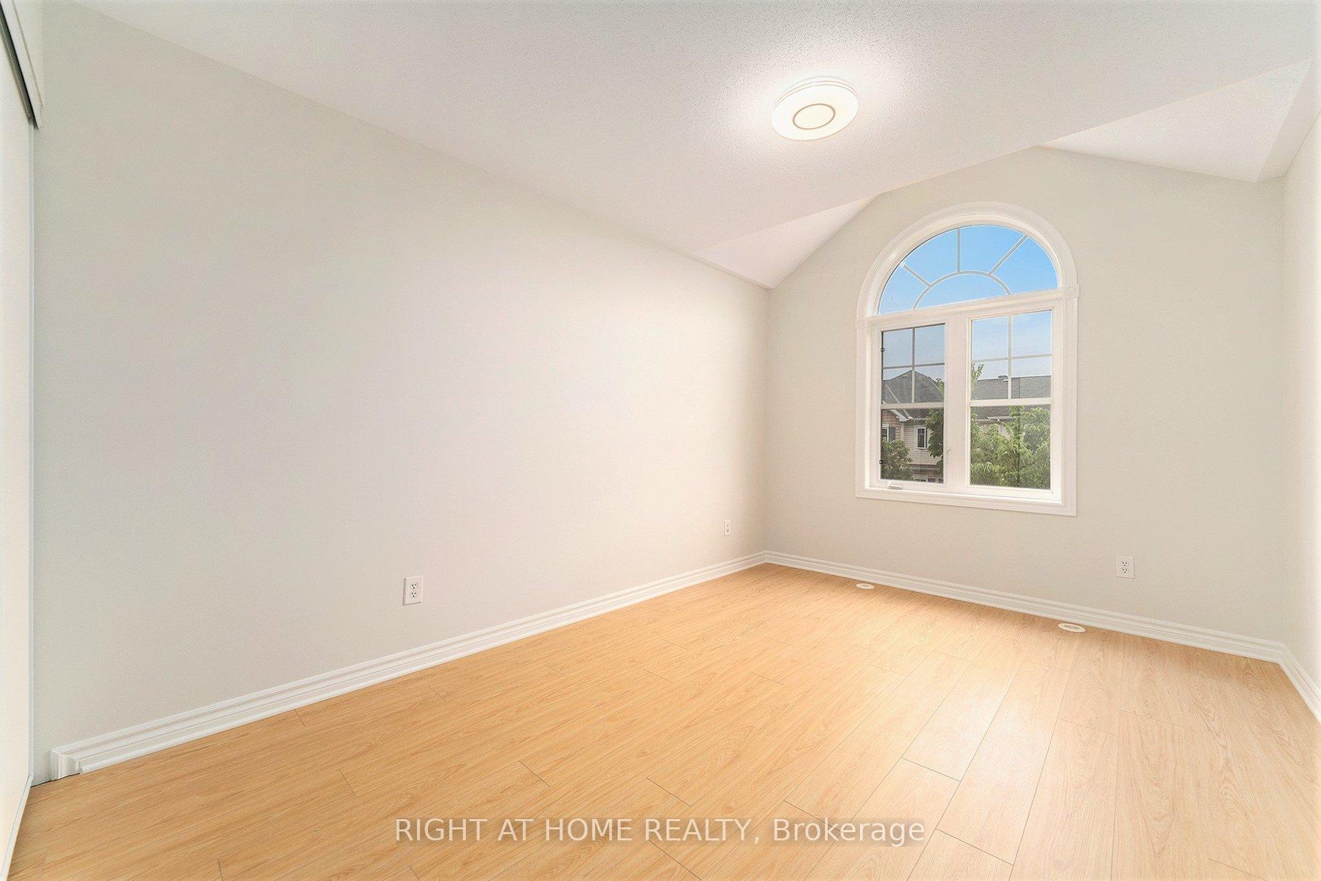 Photo 17 of 1558 Haydon Circle N, Ottawa, Barrhaven - Heritage Park — HOMEH