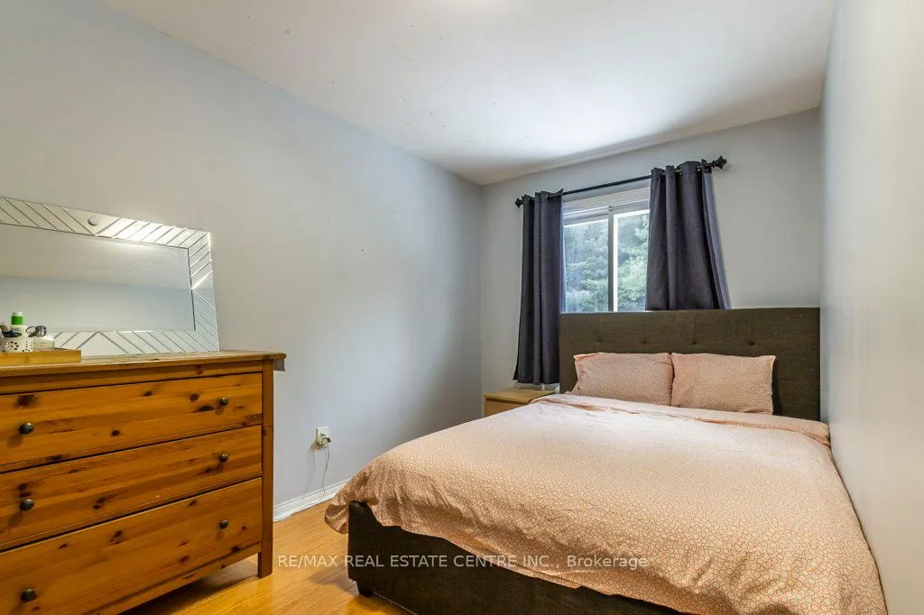 Photo 11 of Unit 77, 26 Moss Boulevard, Hamilton, Dundas — HOMEH