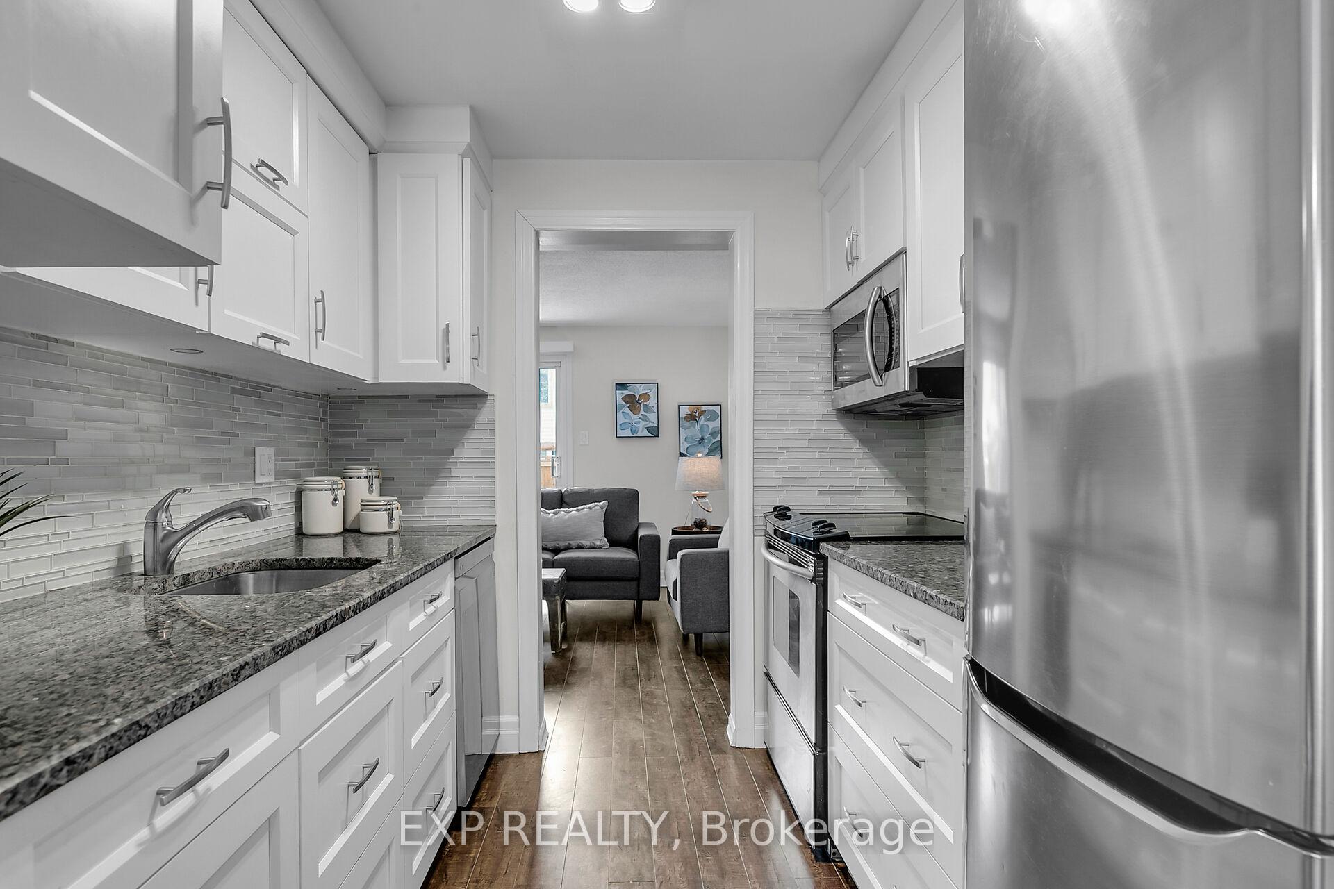 Photo 8 of Unit 9, 11 Grand River Boulevard, Kitchener — HOMEH