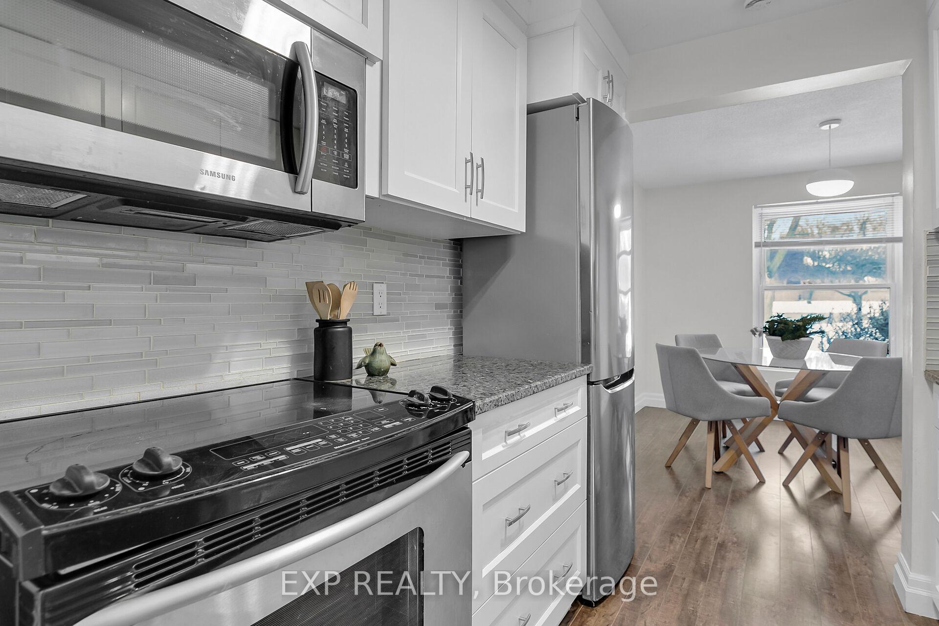 Photo 10 of Unit 9, 11 Grand River Boulevard, Kitchener — HOMEH
