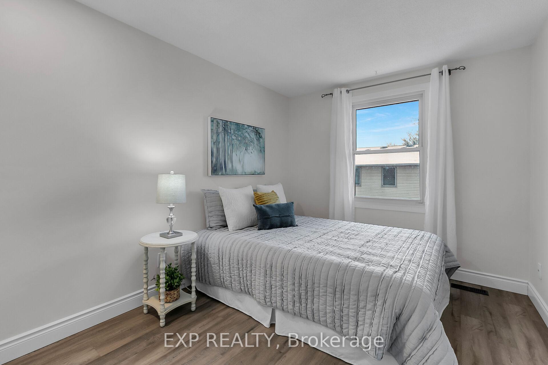 Photo 25 of Unit 9, 11 Grand River Boulevard, Kitchener — HOMEH
