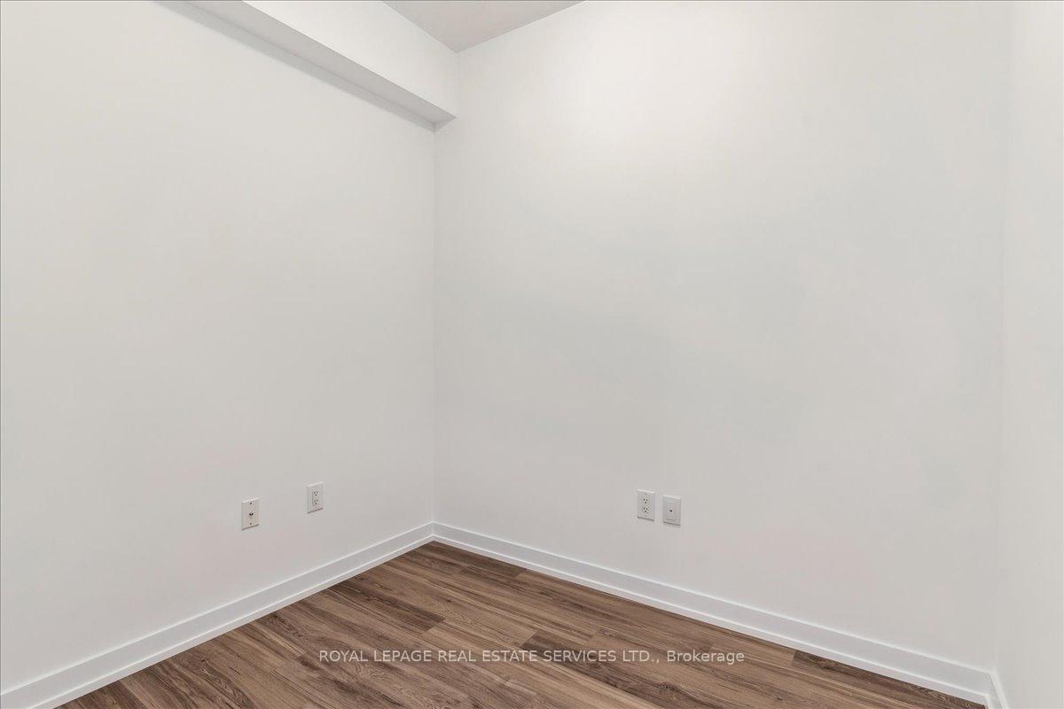 Photo 7 of Unit 423, 460 Dundas Street E, Hamilton, Waterdown — HOMEH