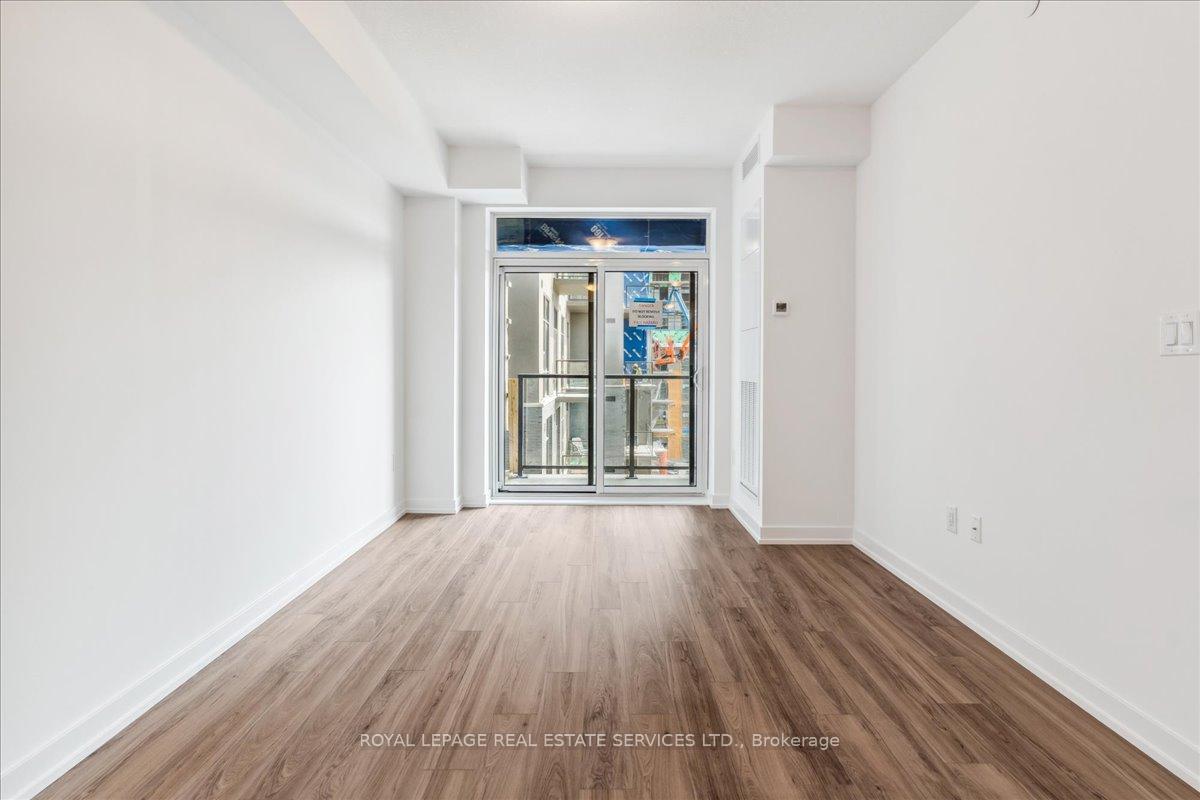 Photo 16 of Unit 423, 460 Dundas Street E, Hamilton, Waterdown — HOMEH