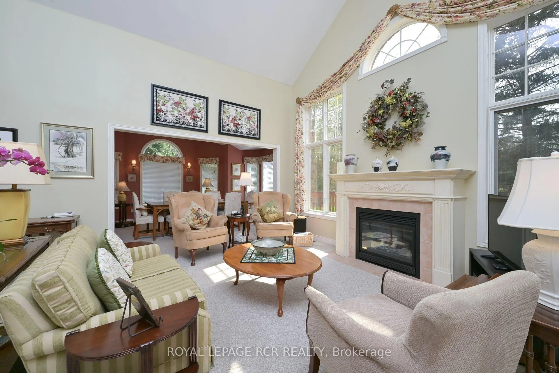 Photo 5 of 26 Forest Link, New Tecumseth, Alliston — HOMEH