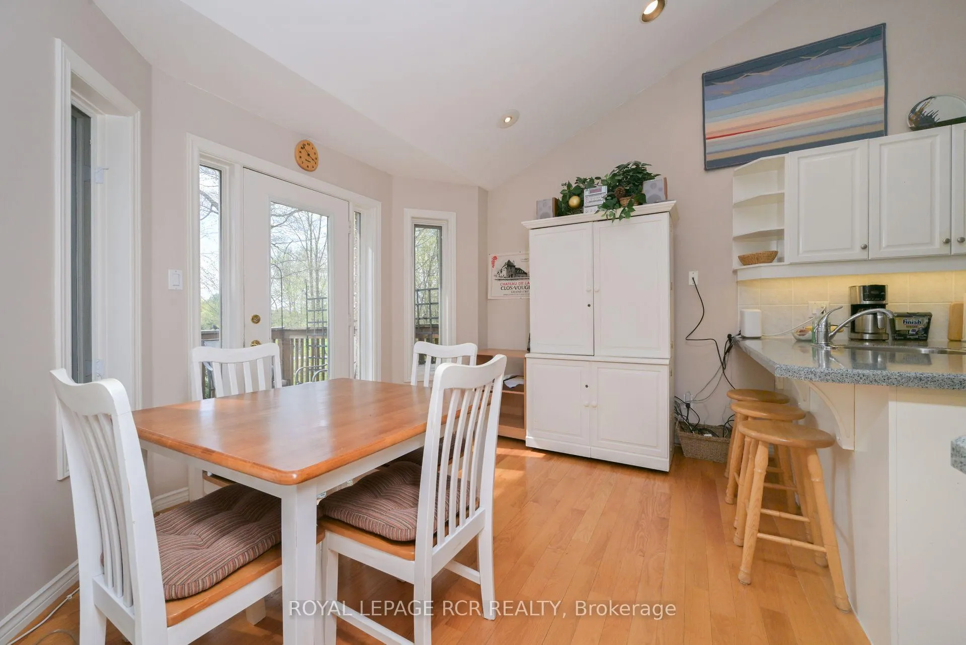 Photo 6 of 26 Forest Link, New Tecumseth, Alliston — HOMEH