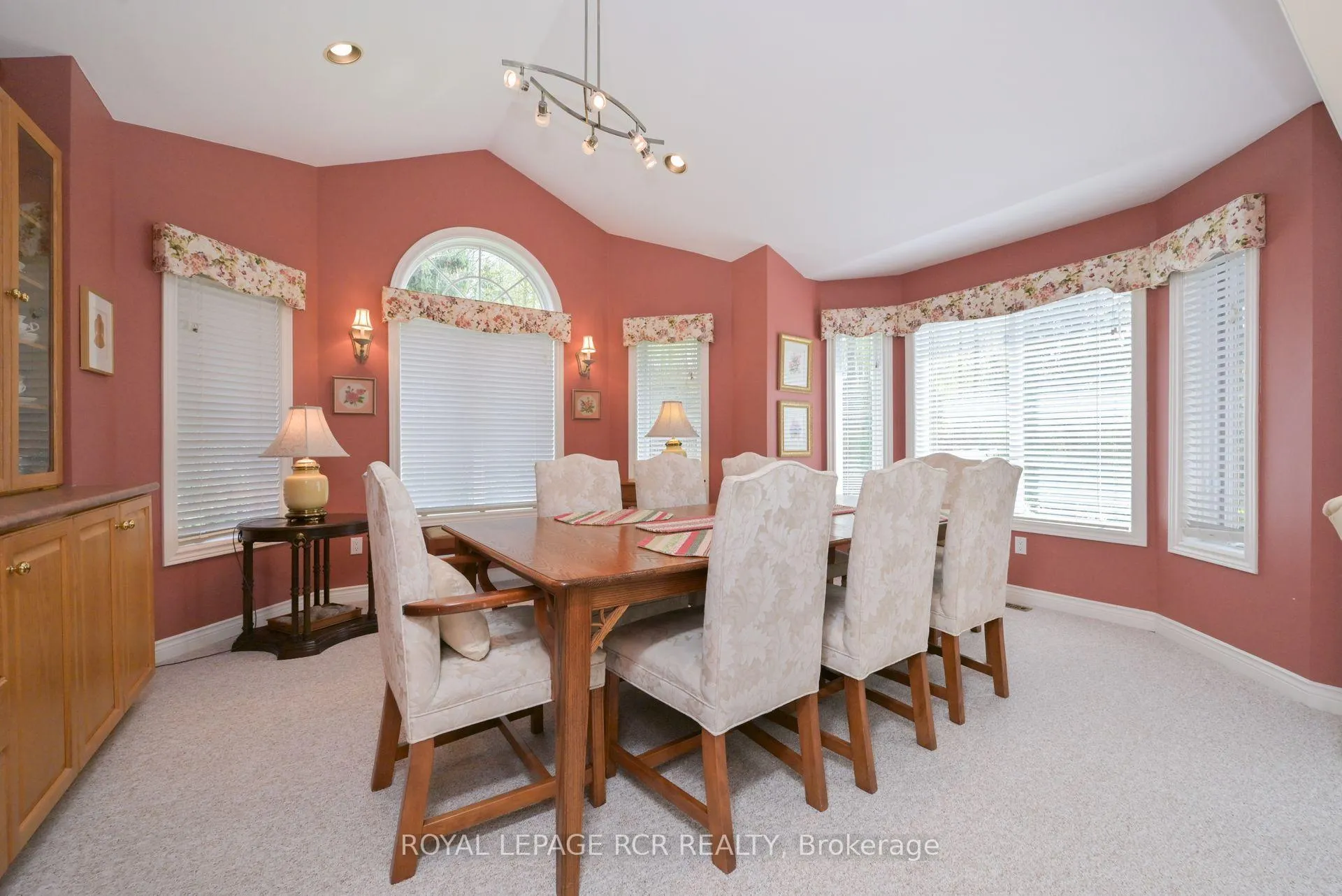 Photo 13 of 26 Forest Link, New Tecumseth, Alliston — HOMEH