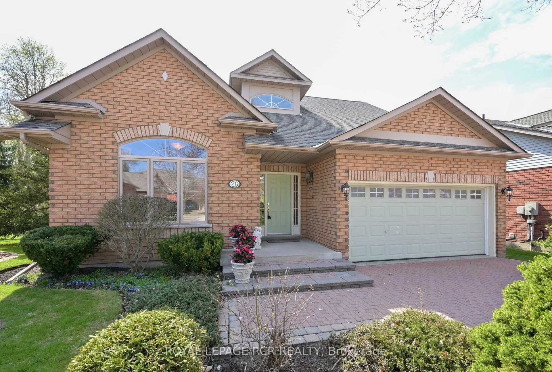 Photo 36 of 26 Forest Link, New Tecumseth, Alliston — HOMEH