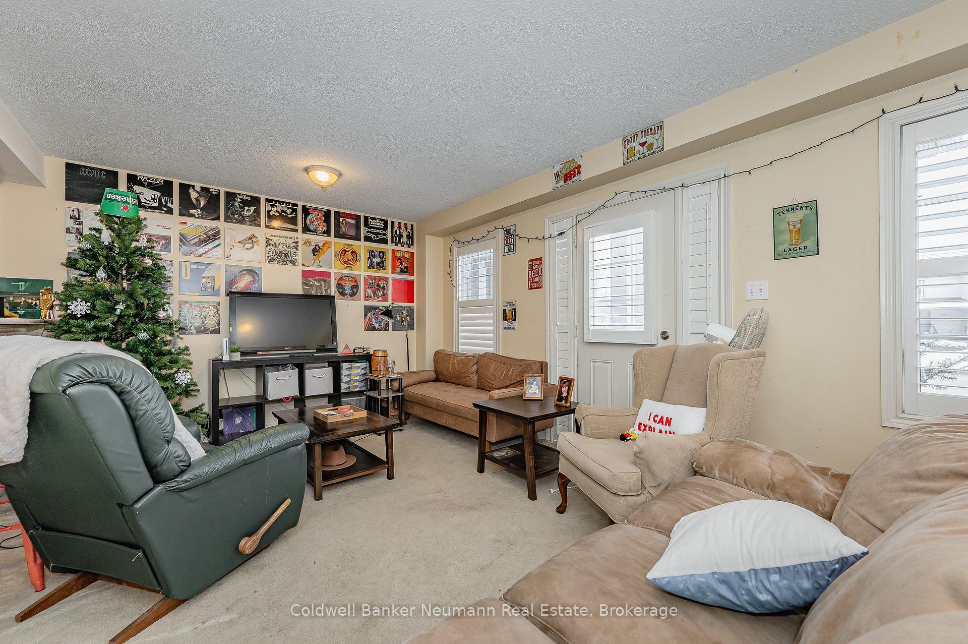 Photo 7 of 1415 Gordon Street, Guelph, Clairfields/Hanlon Business Park — HOMEH