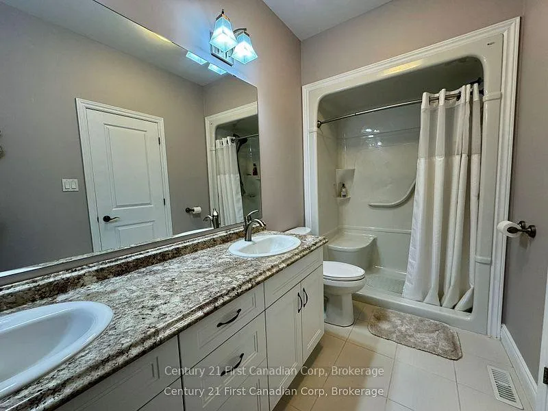 Photo 19 of Unit 7, 132 Robin Ridge Drive, Central Elgin, Belmont — HOMEH