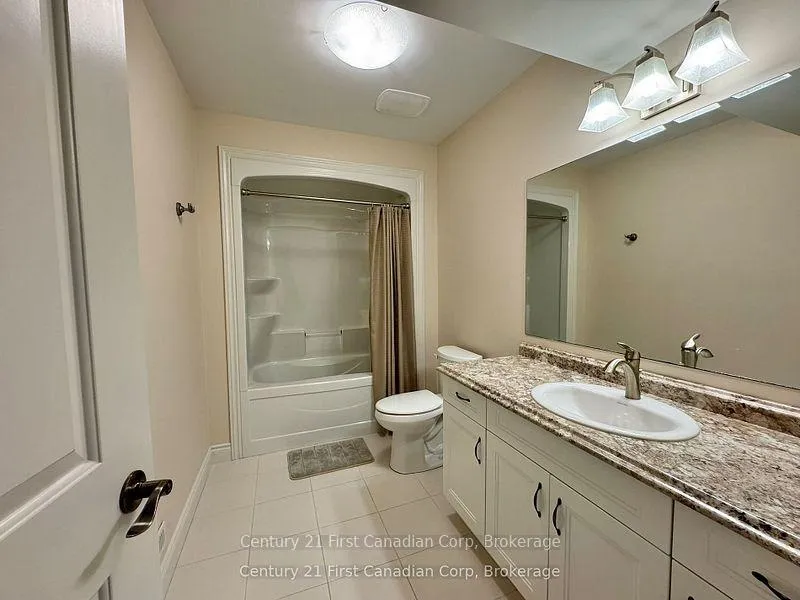 Photo 31 of Unit 7, 132 Robin Ridge Drive, Central Elgin, Belmont — HOMEH