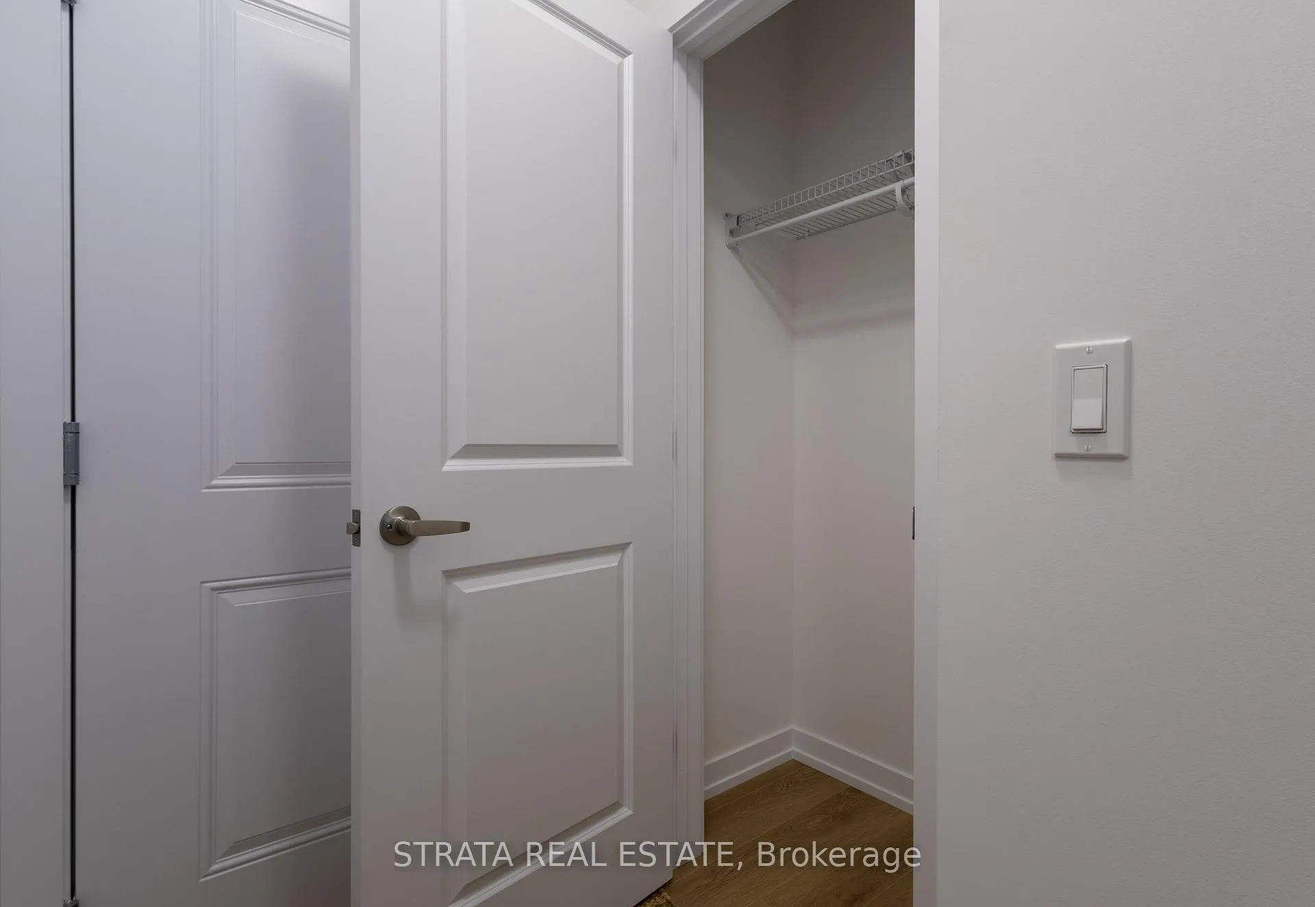 Photo 13 of Unit 14, 70 Kenesky Drive, Hamilton, Waterdown — HOMEH