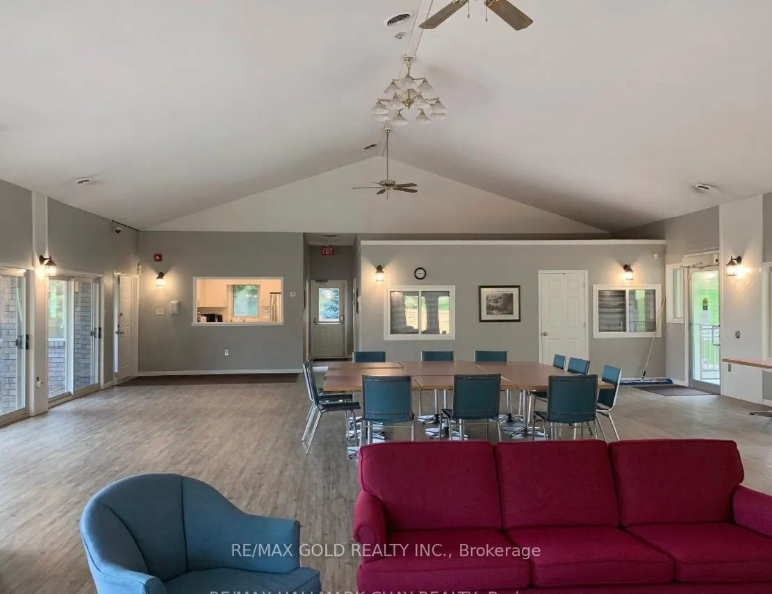 Photo 13 of Unit 2, 9 Meadow Lane, Barrie, Ardagh — HOMEH
