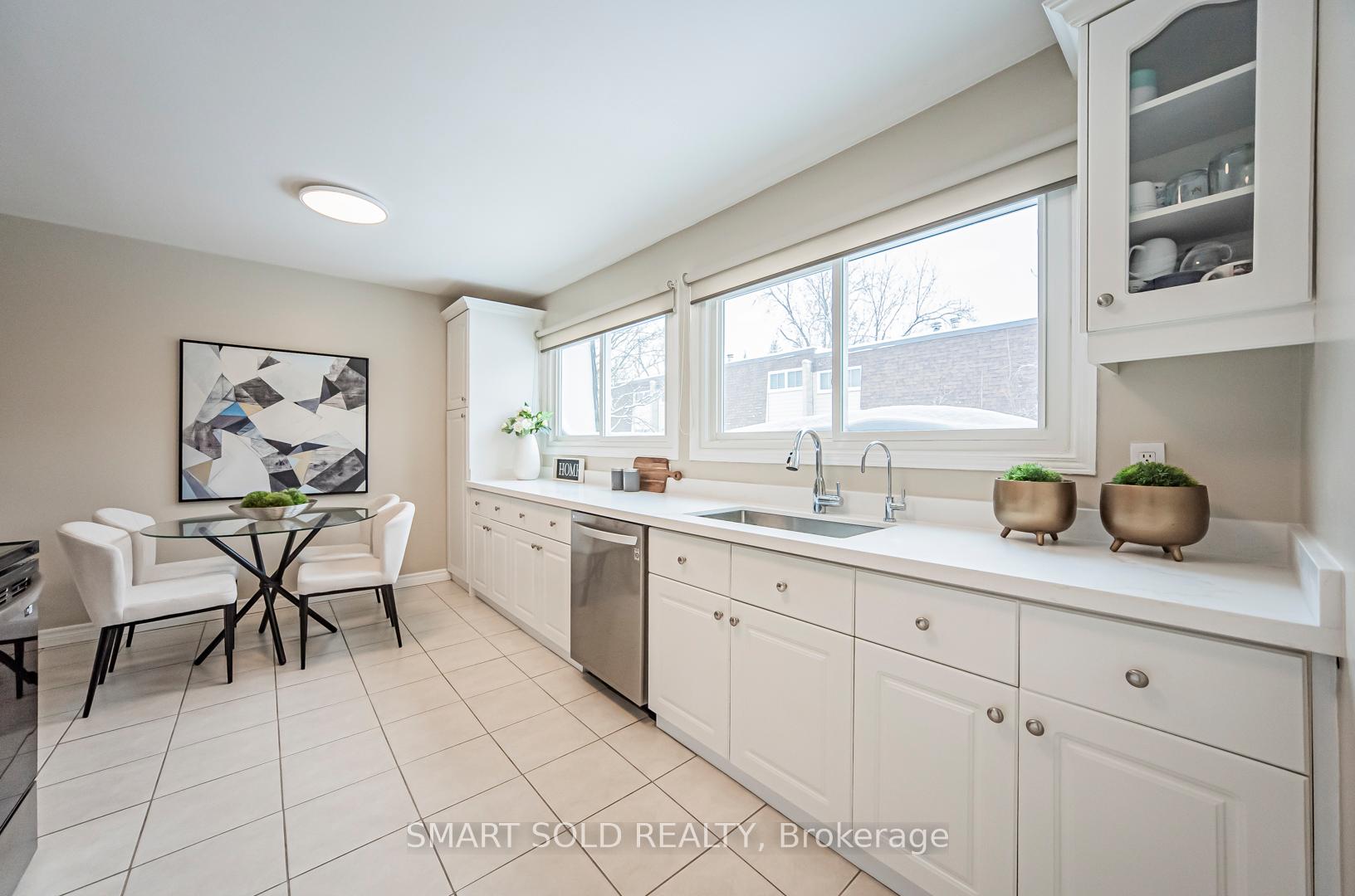 Photo 17 of Unit 73, 653 Village Parkway, Markham, Unionville — HOMEH