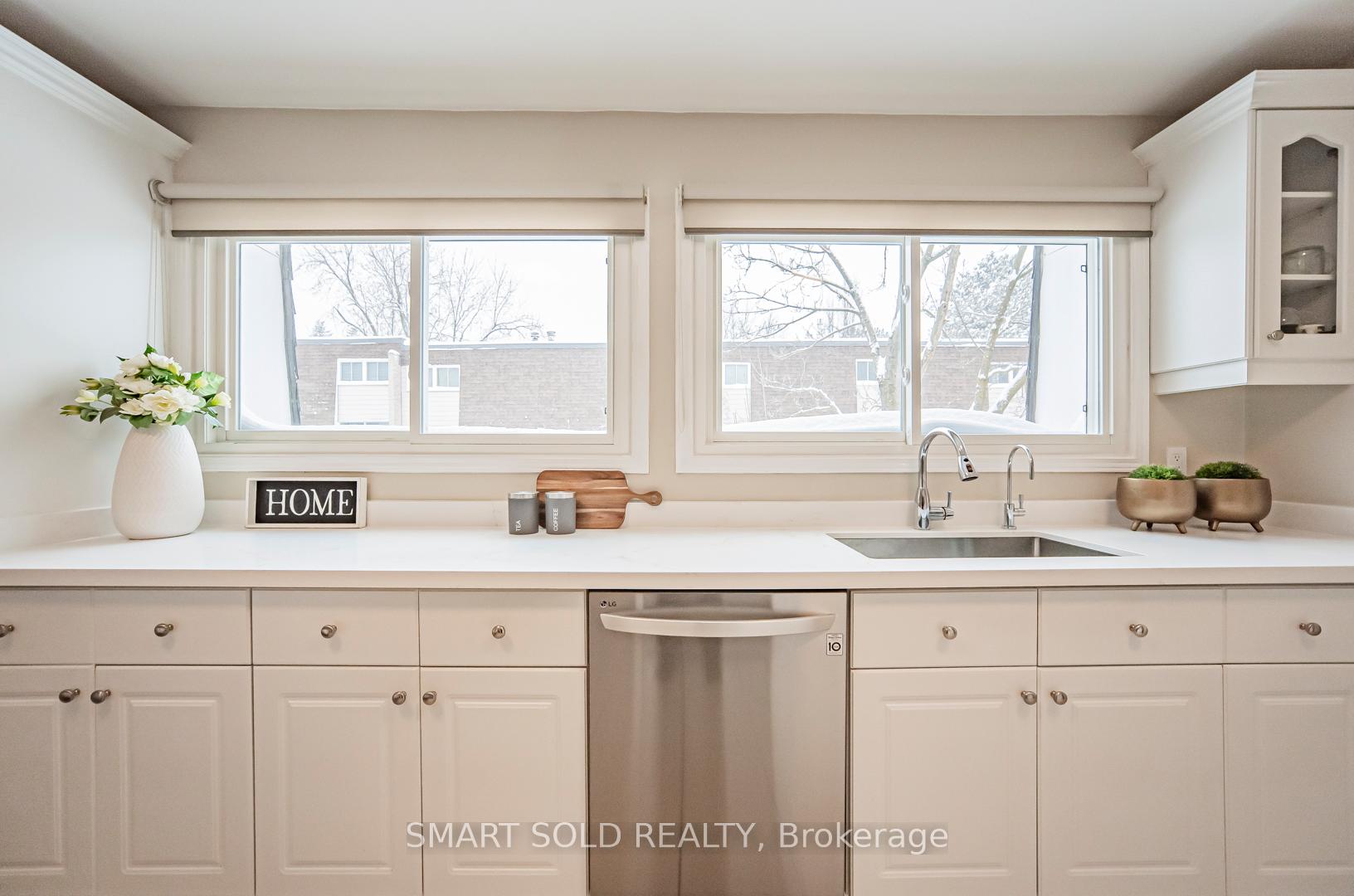 Photo 18 of Unit 73, 653 Village Parkway, Markham, Unionville — HOMEH