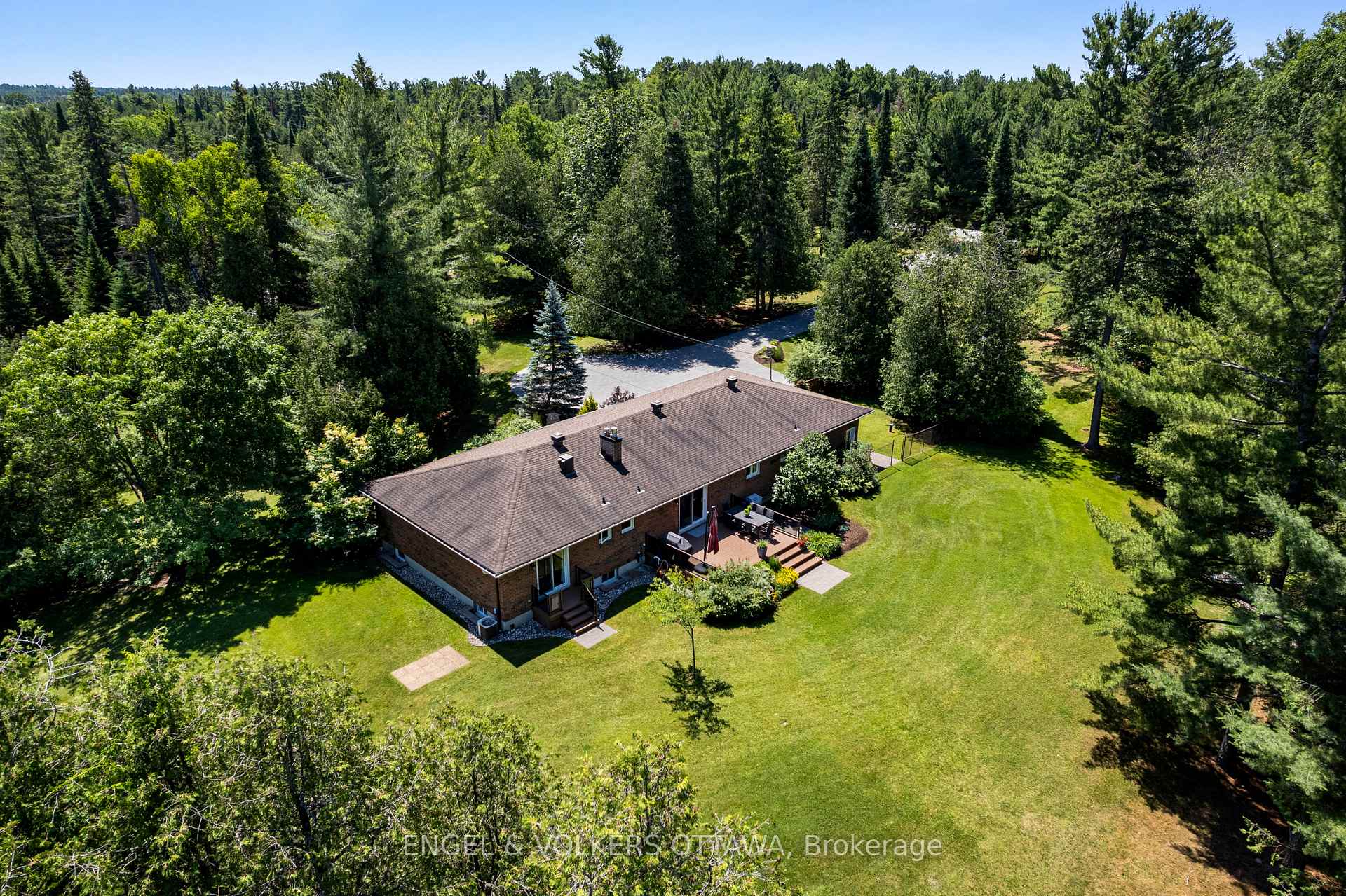 Photo 40 of 656 Spruce Ridge Road, Ottawa, Huntley Ward (South West) — HOMEH