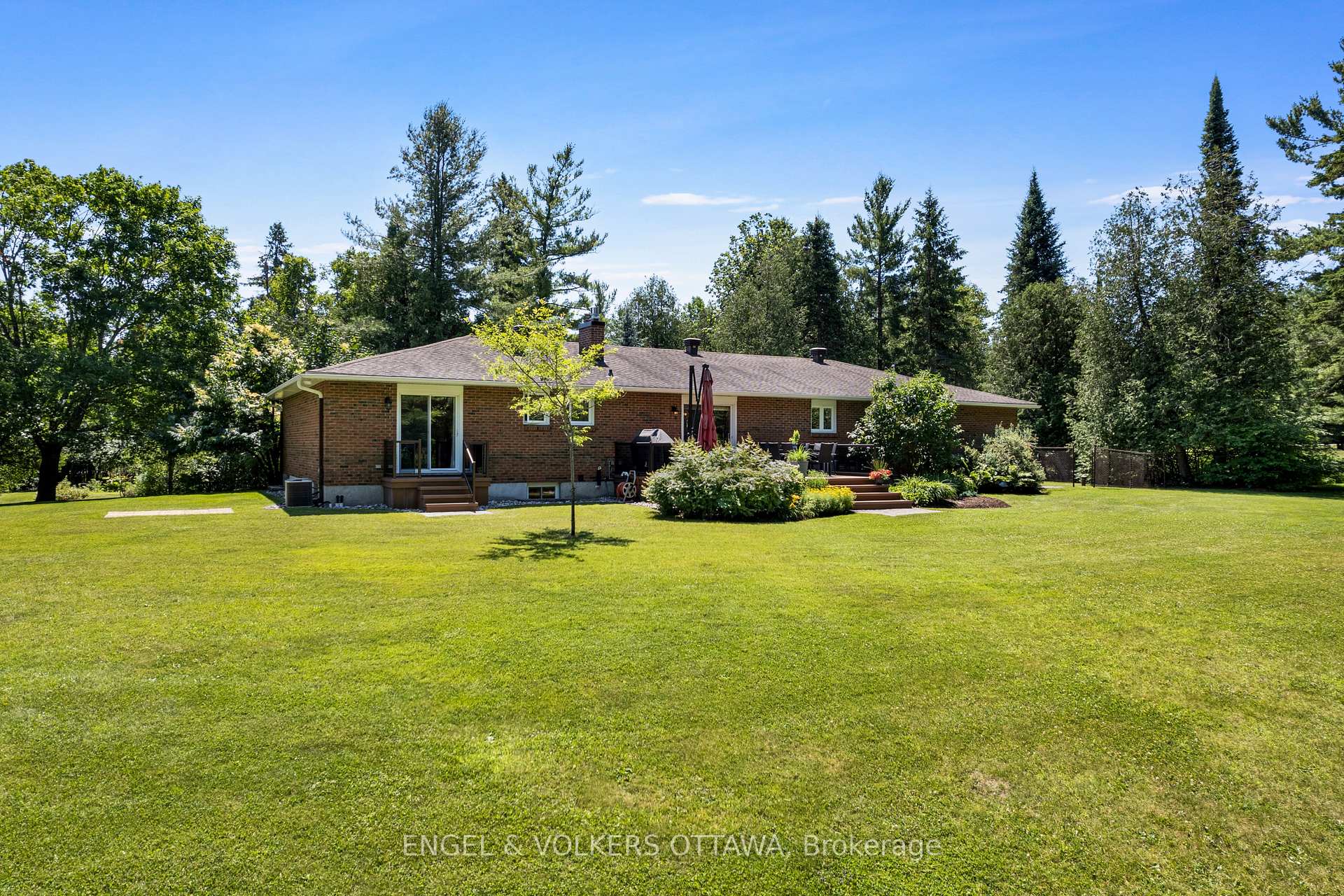 Photo 41 of 656 Spruce Ridge Road, Ottawa, Huntley Ward (South West) — HOMEH