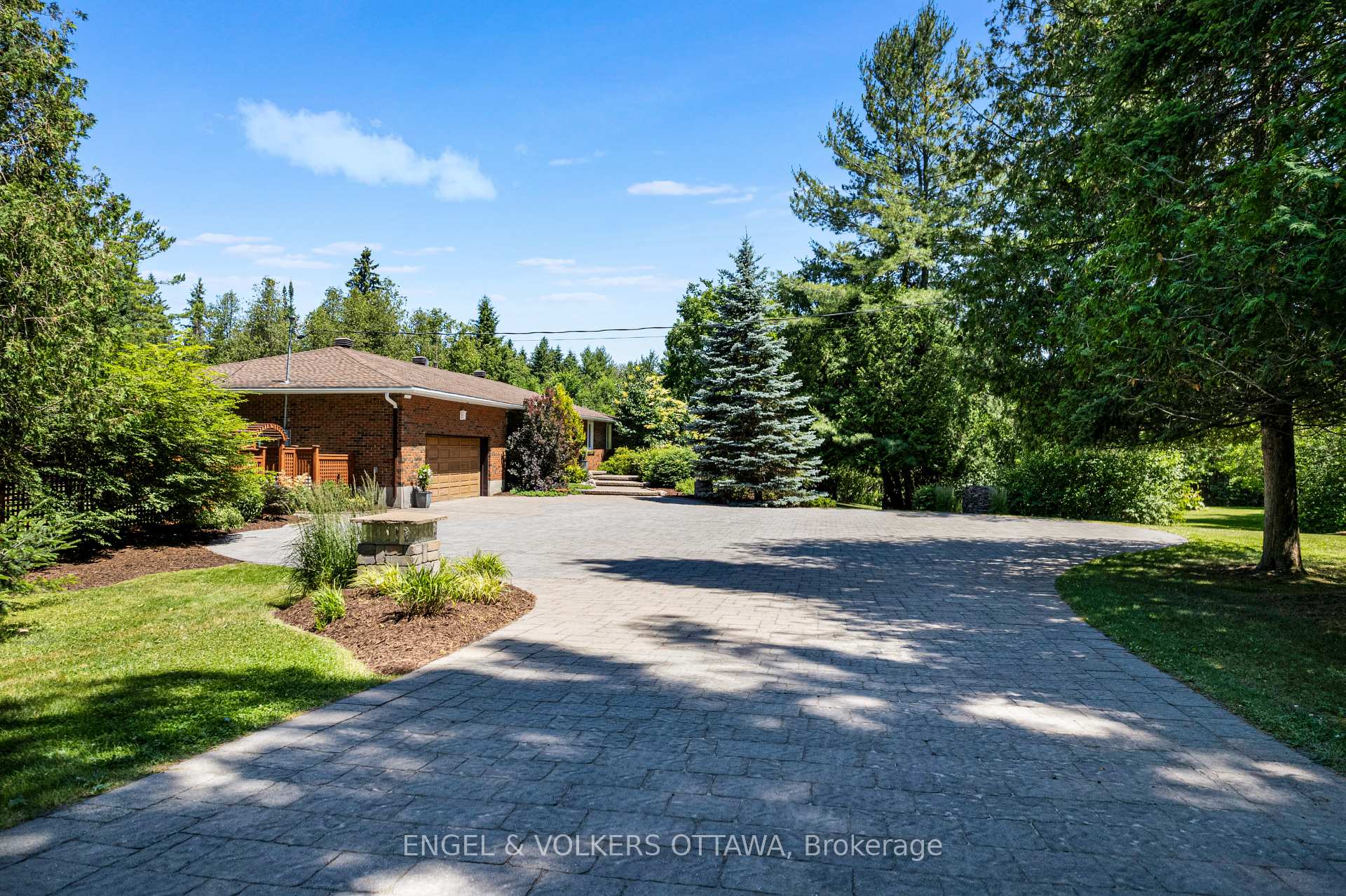 Photo 46 of 656 Spruce Ridge Road, Ottawa, Huntley Ward (South West) — HOMEH