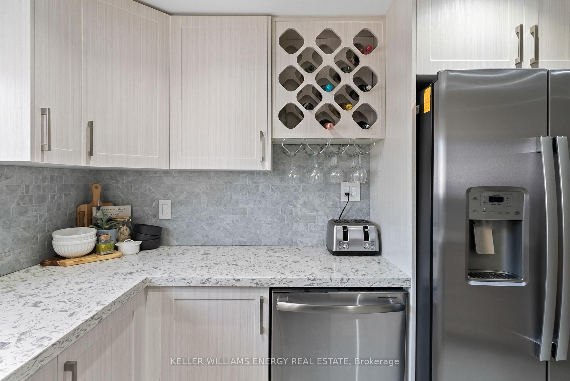 Photo 17 of Unit 46, 1330 Trowbridge Drive, Oshawa, Centennial — HOMEH