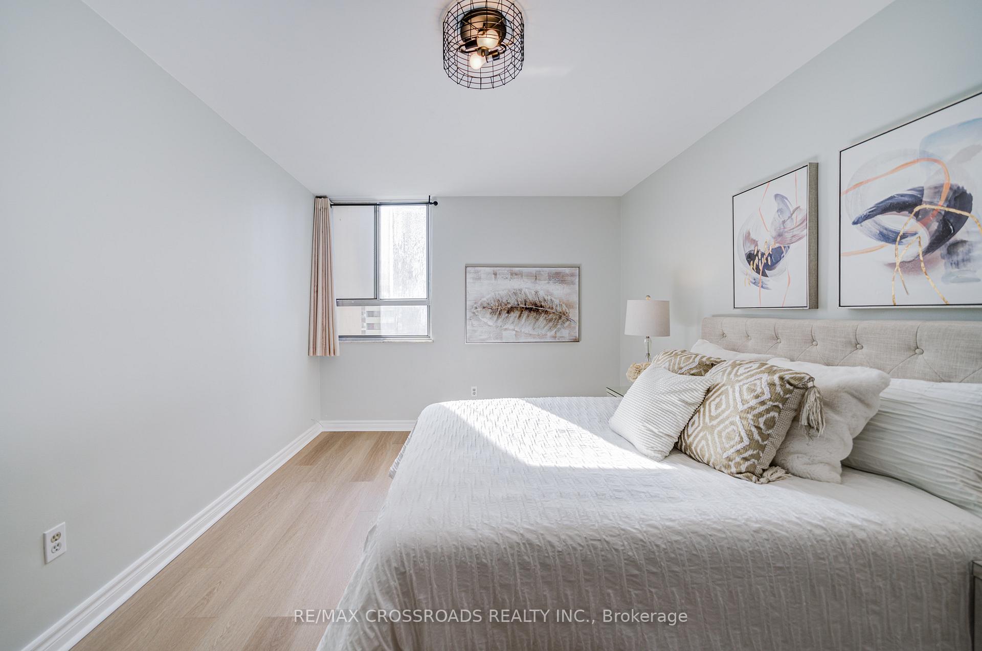 Photo 19 of Unit 1202, 5 Massey Square, Toronto, Crescent Town — HOMEH
