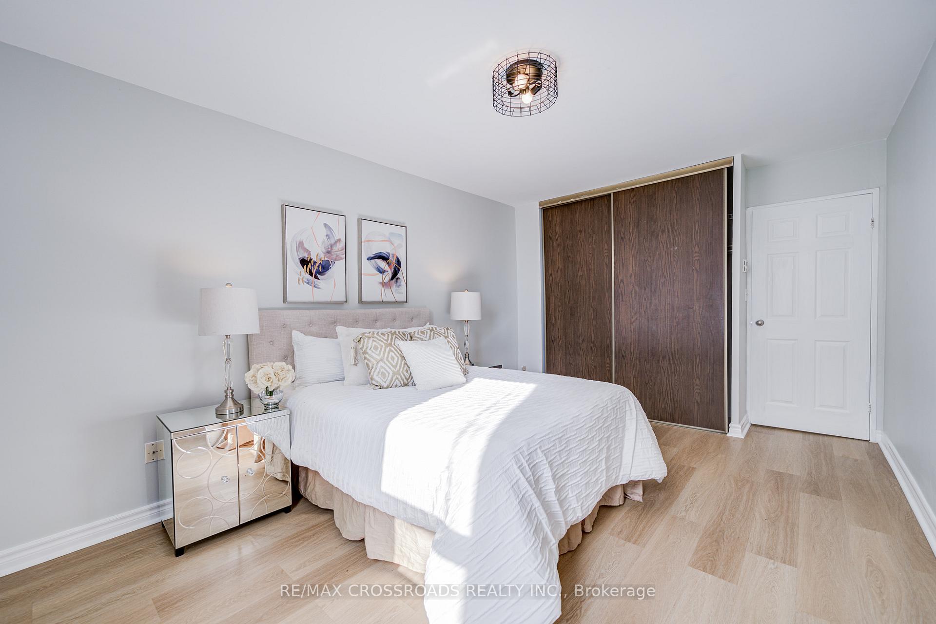 Photo 21 of Unit 1202, 5 Massey Square, Toronto, Crescent Town — HOMEH