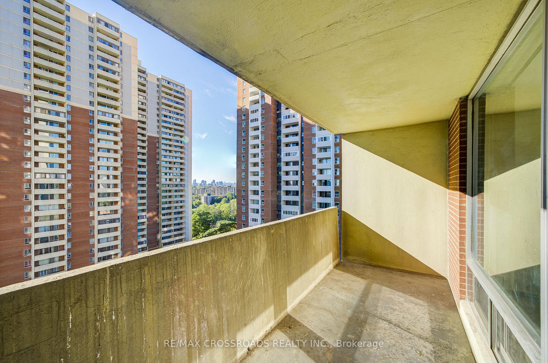 Photo 30 of Unit 1202, 5 Massey Square, Toronto, Crescent Town — HOMEH