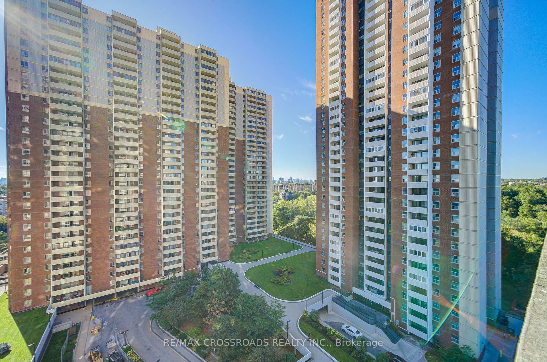 Photo 42 of Unit 1202, 5 Massey Square, Toronto, Crescent Town — HOMEH