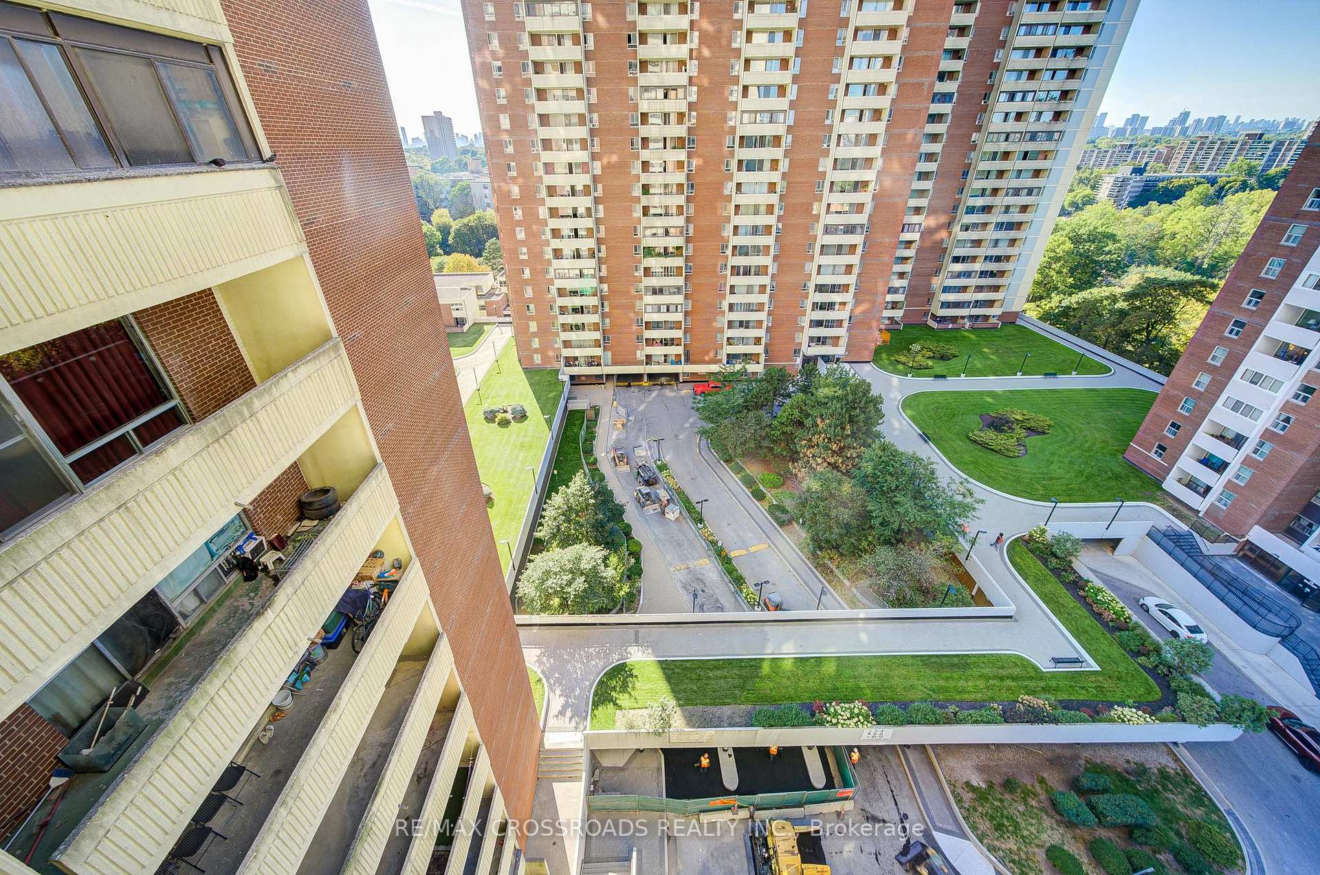Photo 43 of Unit 1202, 5 Massey Square, Toronto, Crescent Town — HOMEH