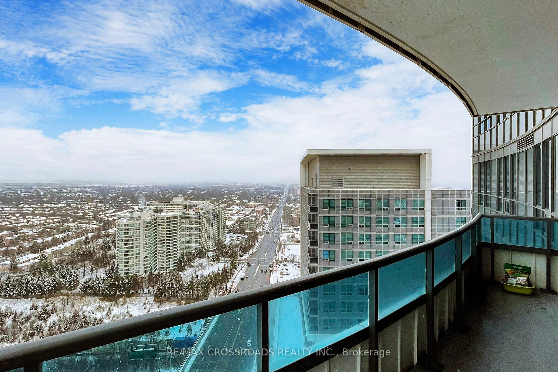 Photo 19 of Unit 2408, 7171 Yonge Street, Markham, Thornhill — HOMEH