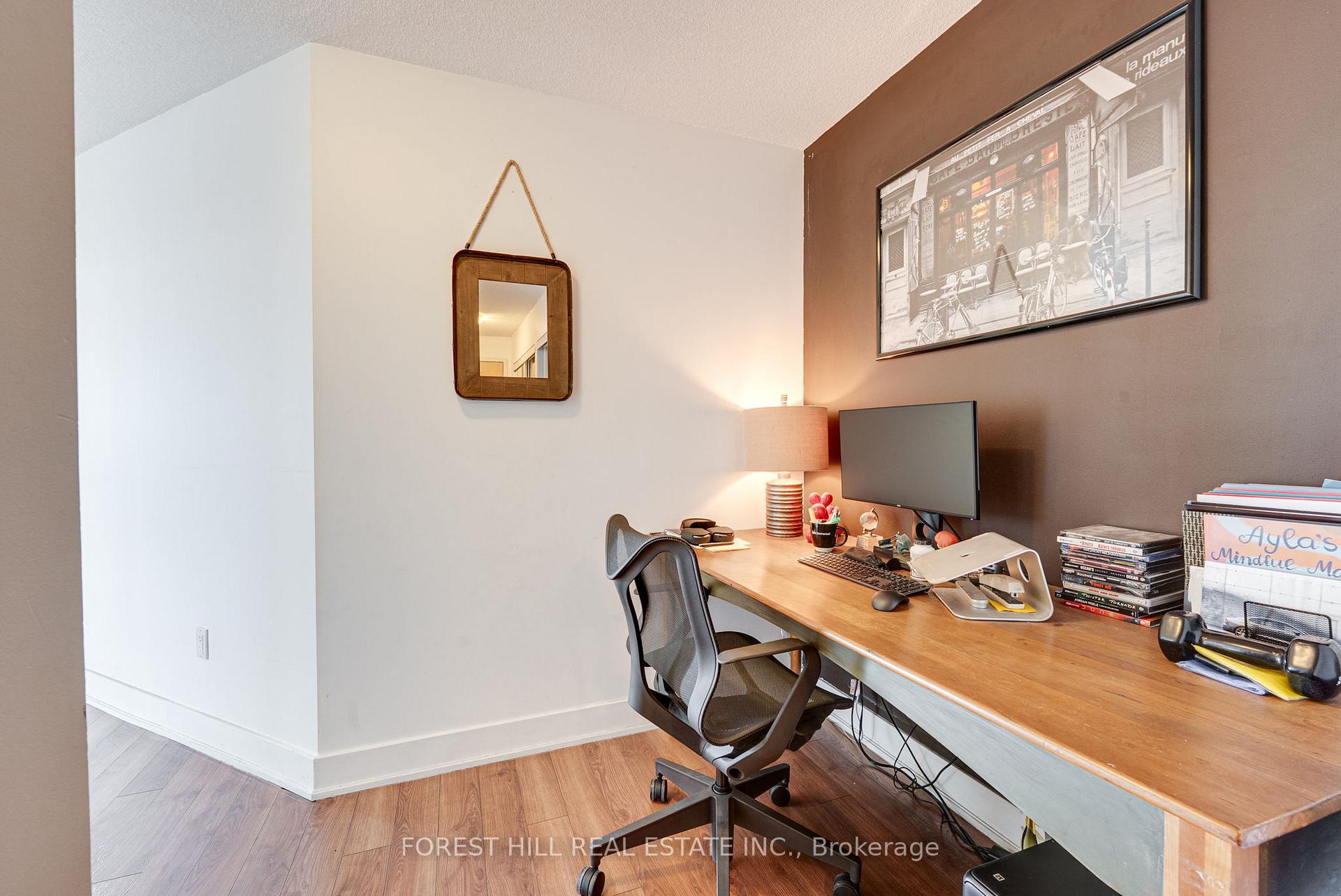 Photo 6 of Unit 1703, 1048 Broadview Avenue, Toronto, Broadview North — HOMEH