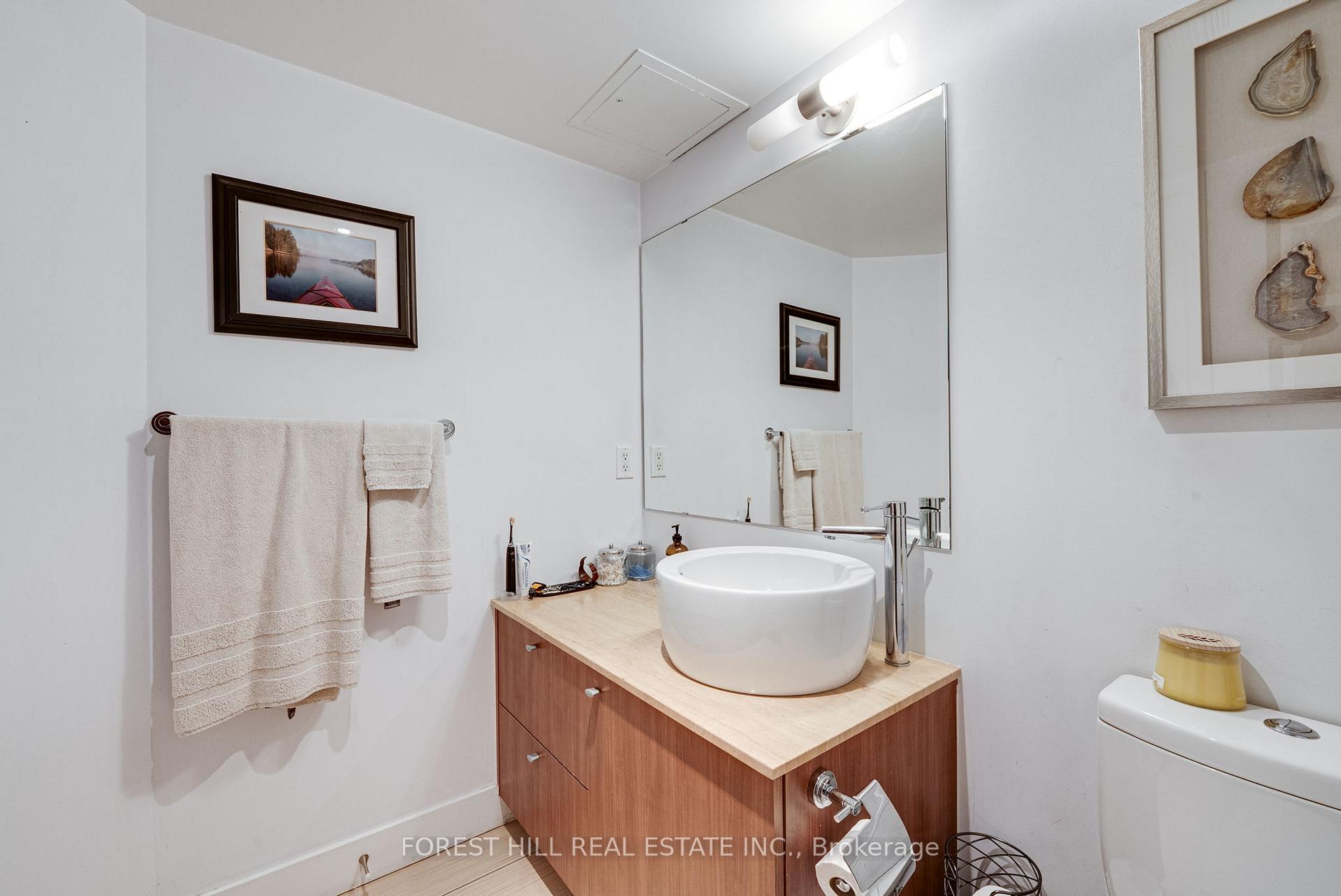 Photo 10 of Unit 1703, 1048 Broadview Avenue, Toronto, Broadview North — HOMEH