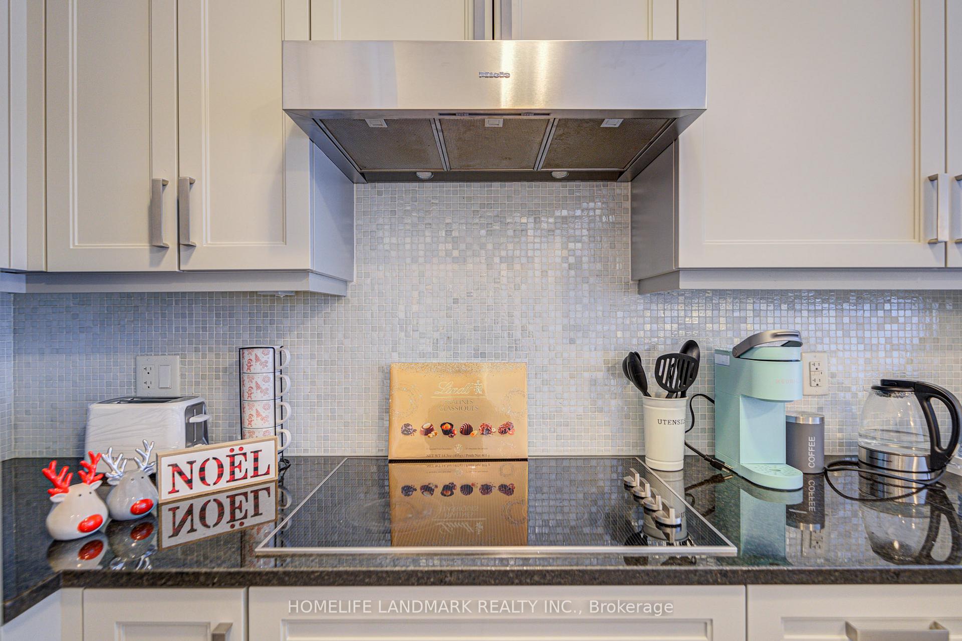 Photo 31 of Unit 202, 20 Fred Varley Drive, Markham, Unionville — HOMEH