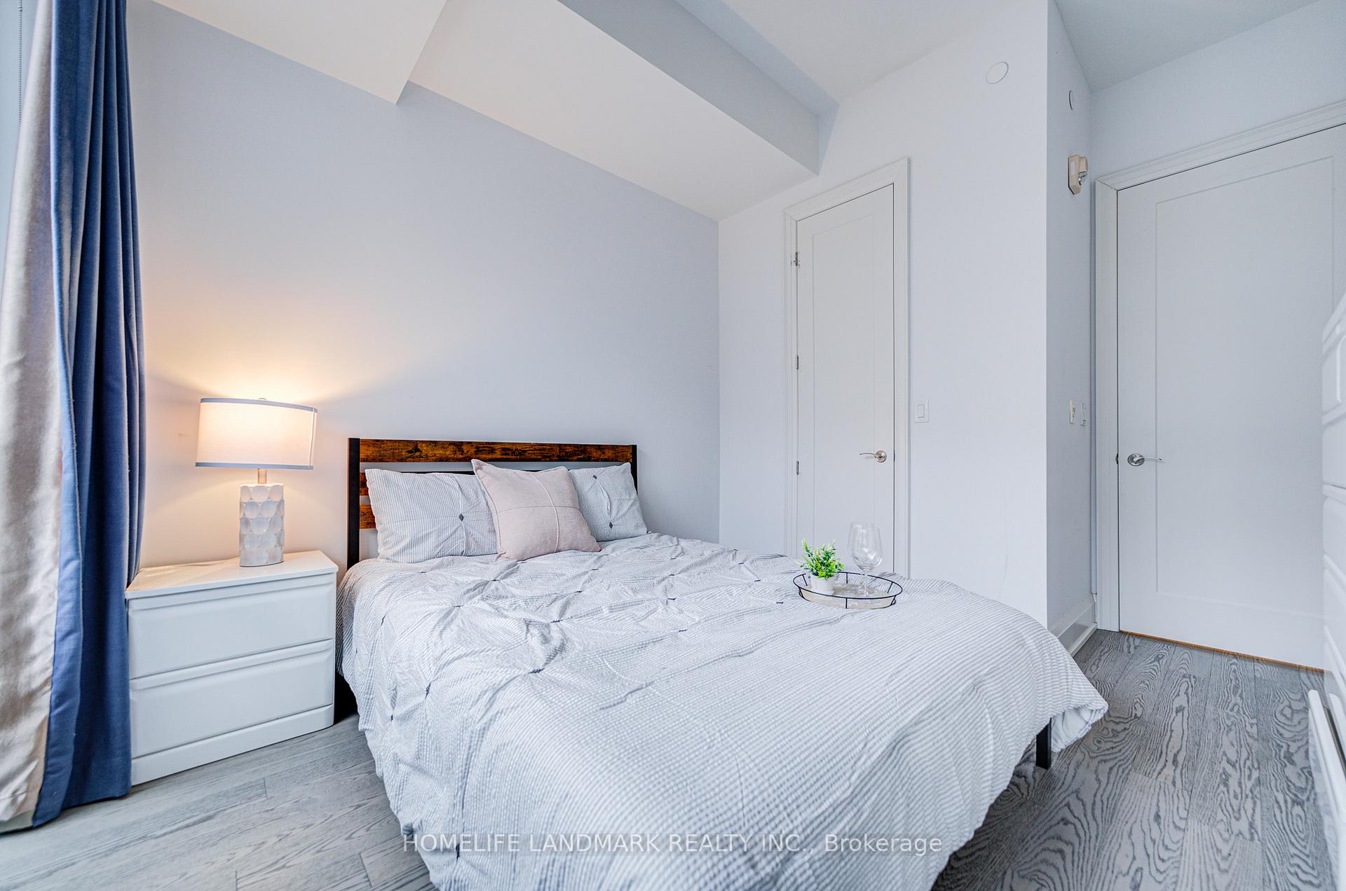 Photo 19 of Unit 202, 20 Fred Varley Drive, Markham, Unionville — HOMEH